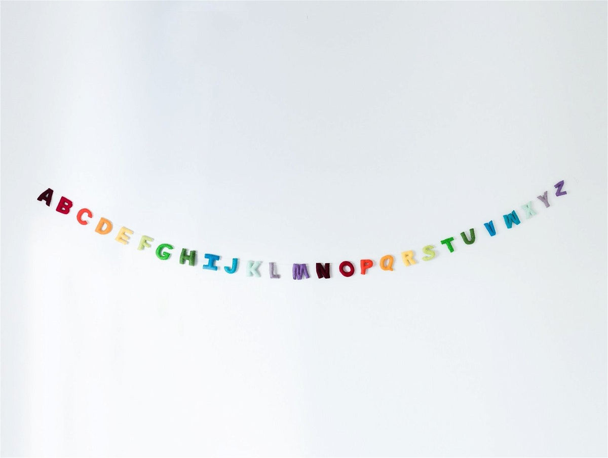 Alphabet Garland (rainbow)