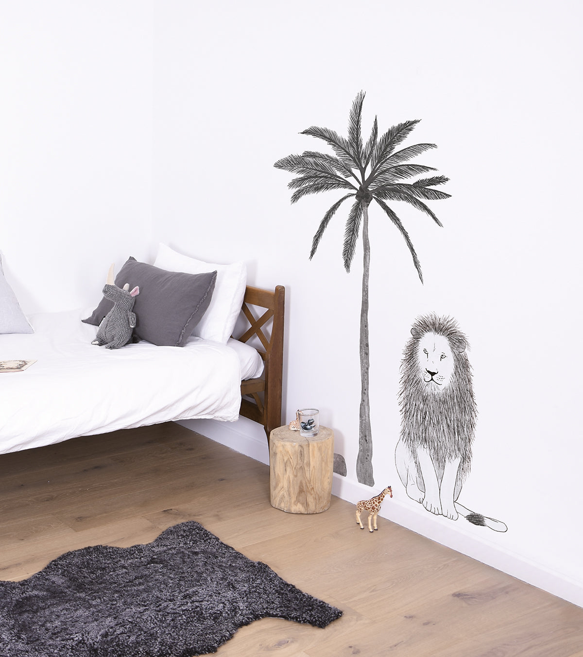 Serengeti - Grands Wall Decals - Lion And Palm Tree