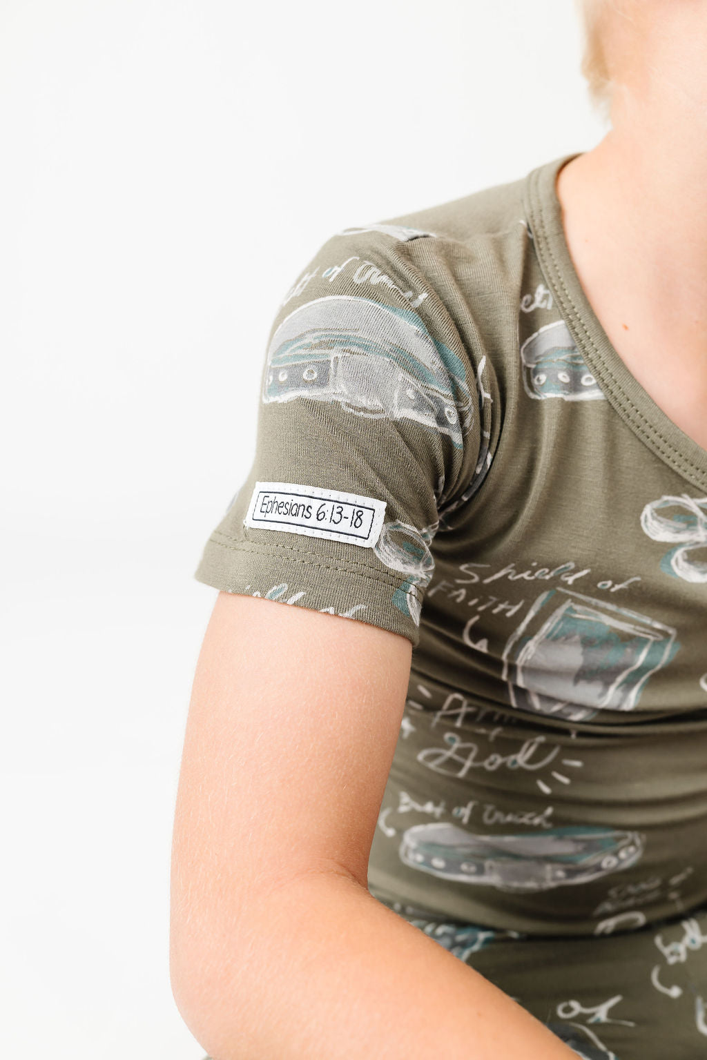 Armor Of God Green Pj Short Sleeve & Pants Set Bamboo