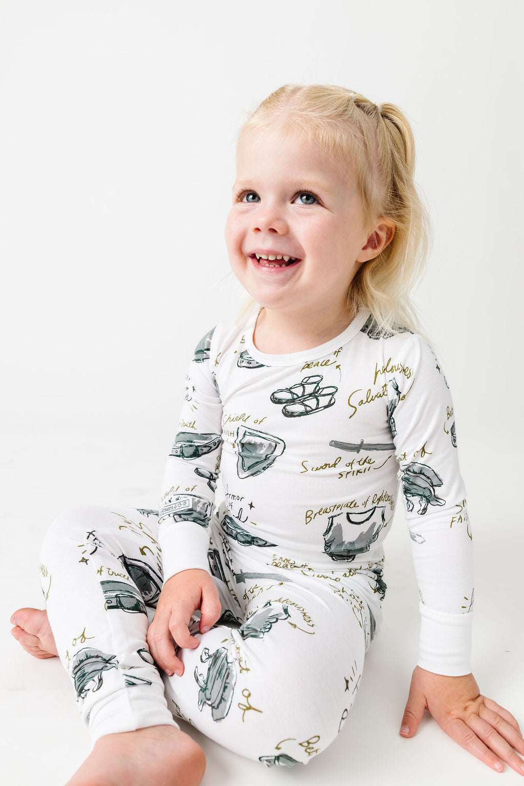 Armor Of God White Pj Long Sleeve & Pants Set Bamboo