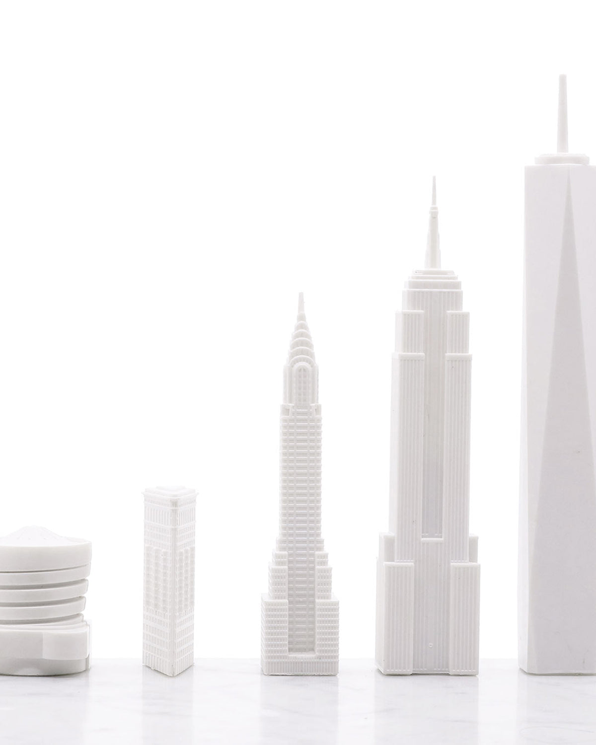 Skyline Chess Chess Set Acrylic New York Edition With Marble Hatch Board