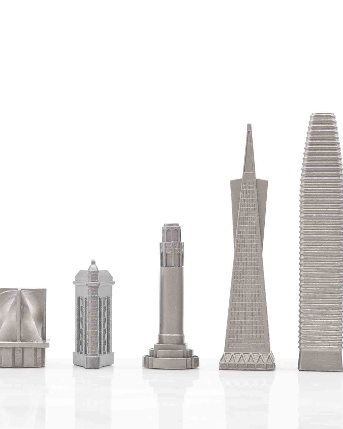 Skyline Chess Chess Set Stainless Steel San Francisco Edition With Wood Map Board