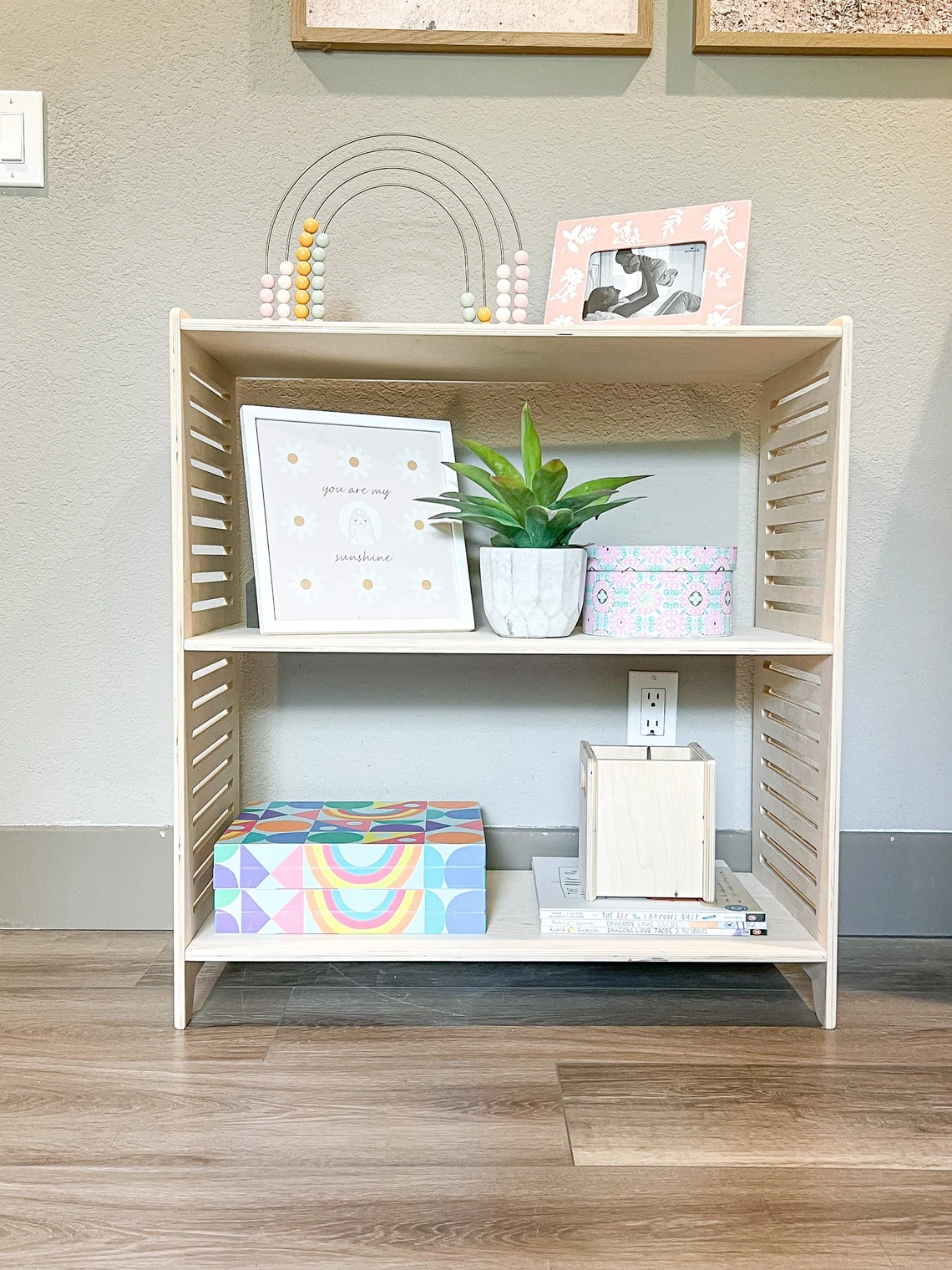 Sparrow- Medium Toy Shelf