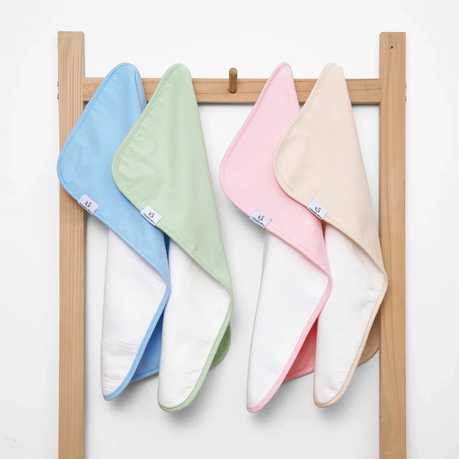 Bamboo Baby Burp Cloths In Blue Bell