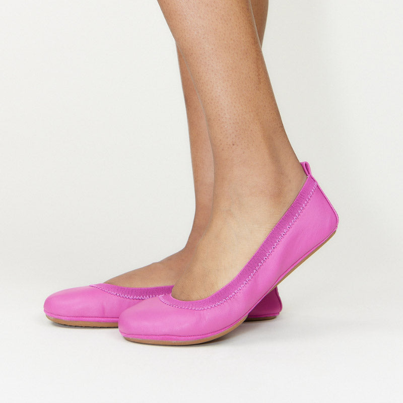 Samara Foldable Ballet Flat In Hibiscus Leather