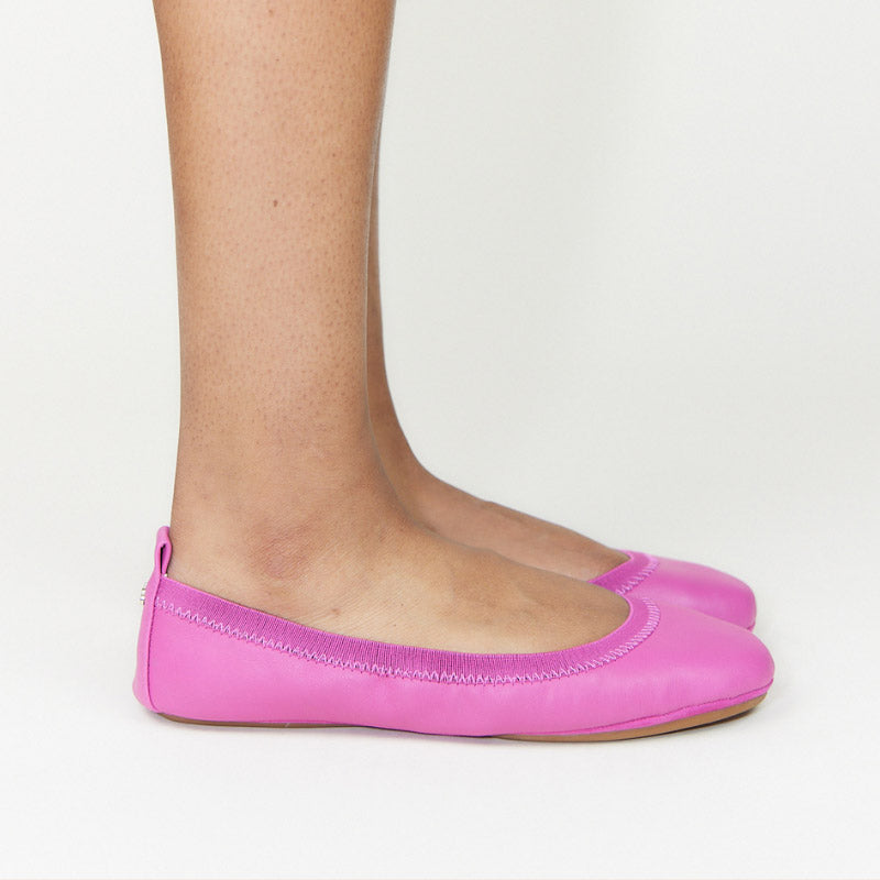 Samara Foldable Ballet Flat In Hibiscus Leather