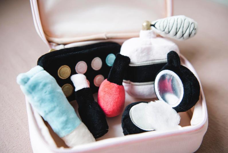 Plush Cosmetics Set