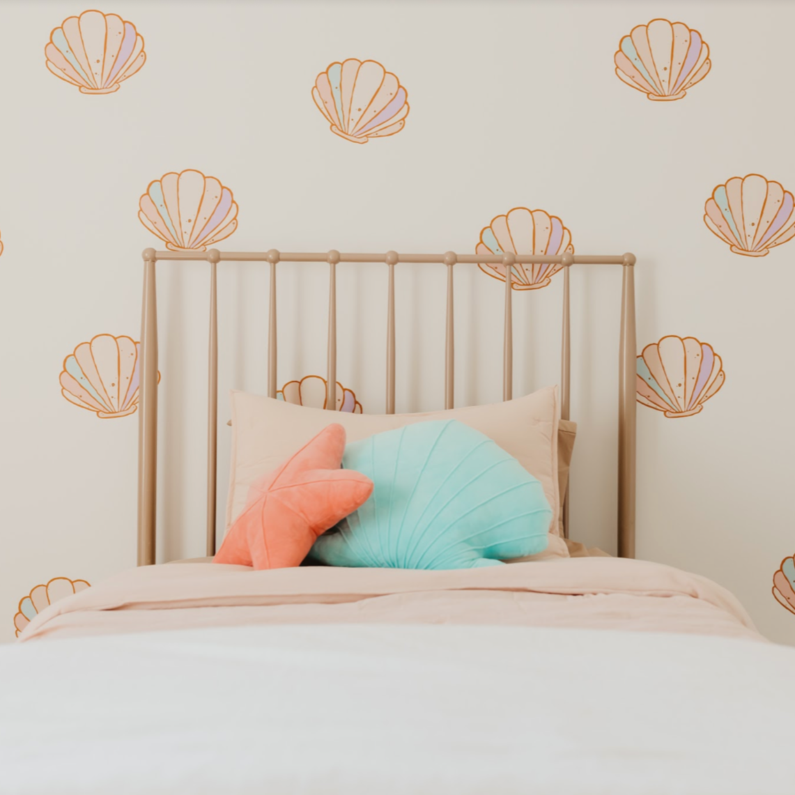 Coral Wallpaper By Thread Mama