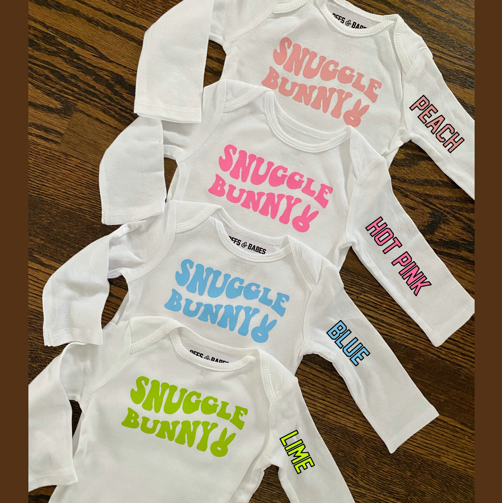 Snuggle Bunny ♡ White Graphic Babesie