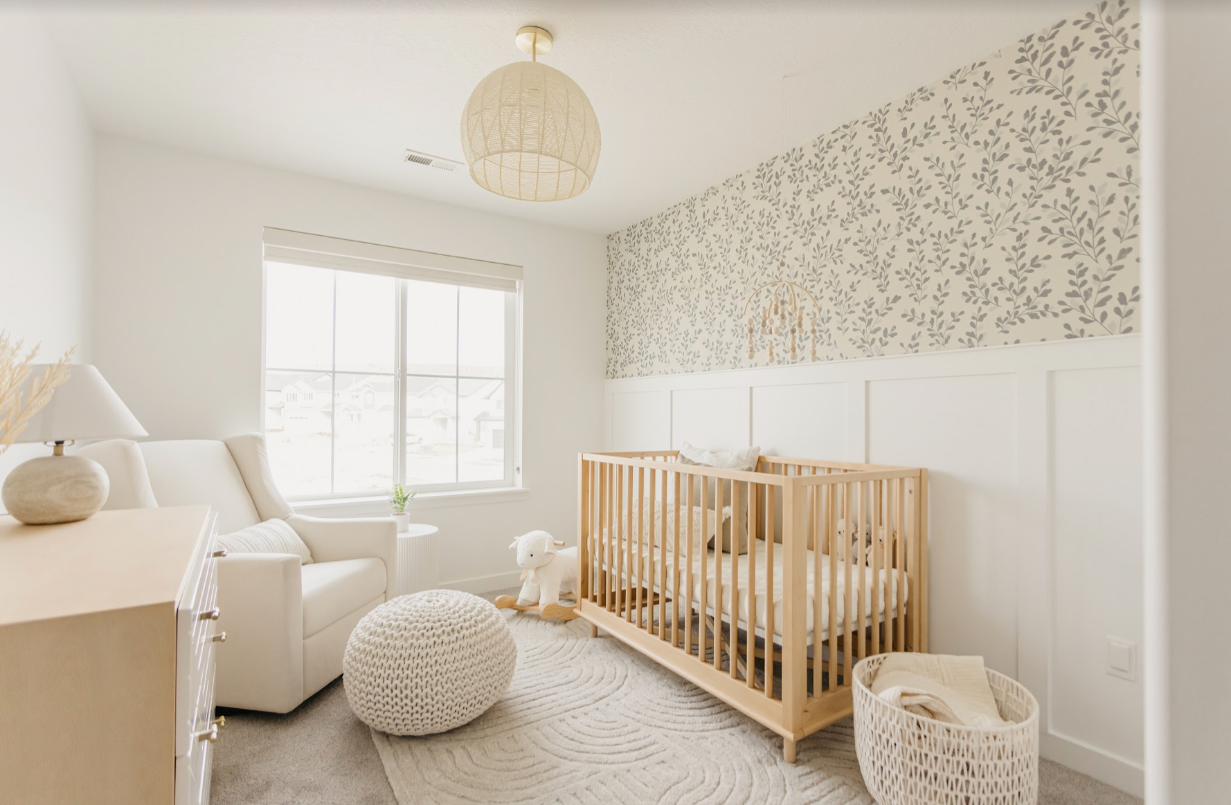 Briar Wallpaper By Mariah Rose