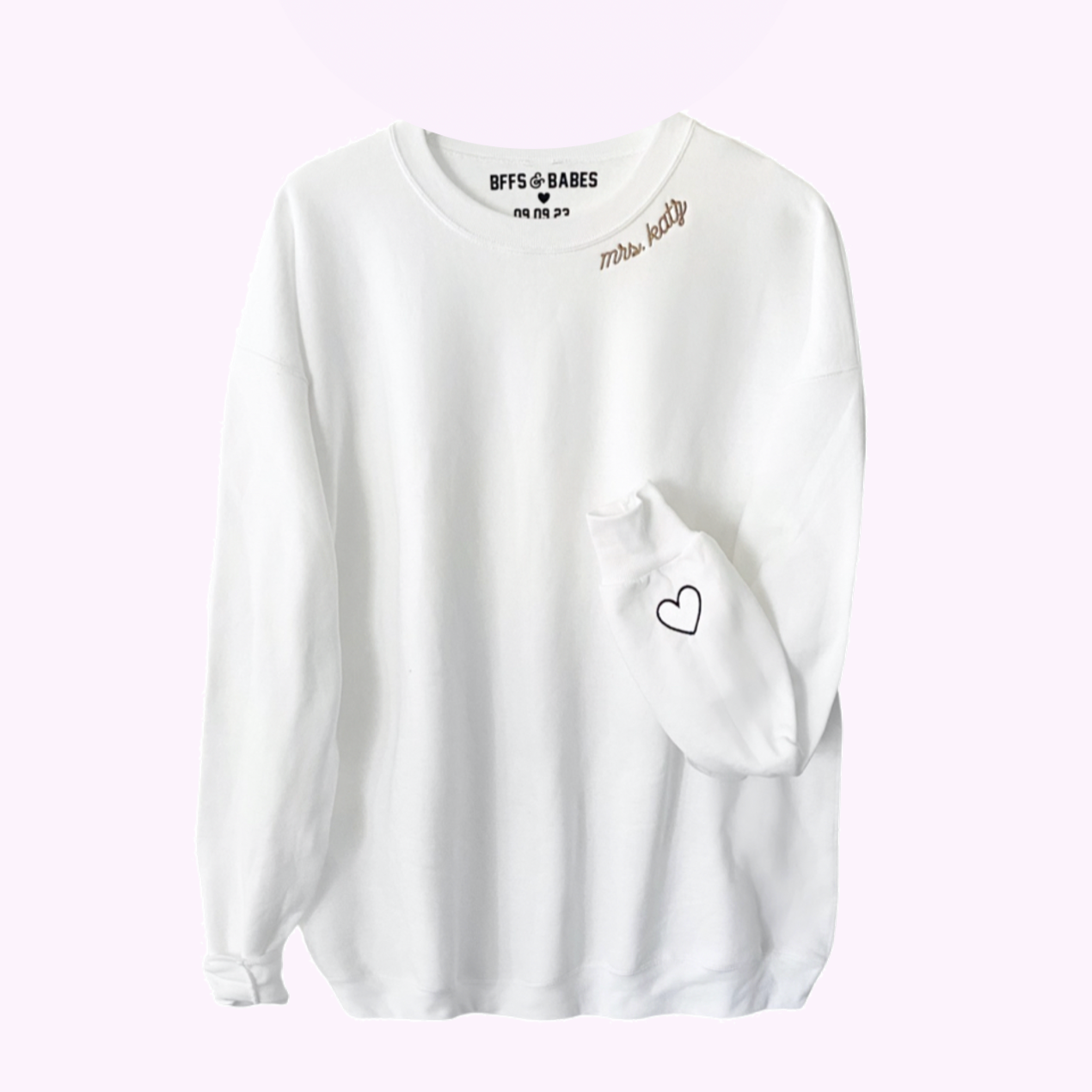 Bffs & Babes X You ♡ Personalized Label + Stitch Collar White Sweatshirt