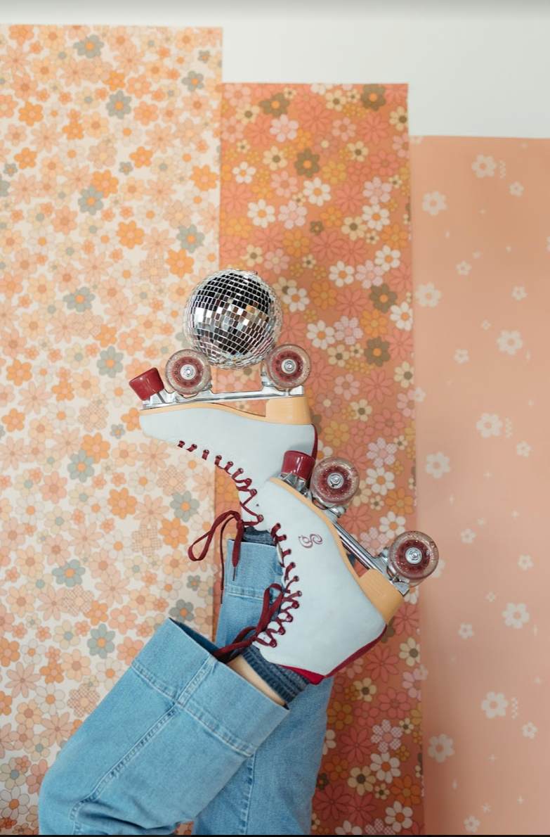 Quinny Wallpaper By Thread Mama