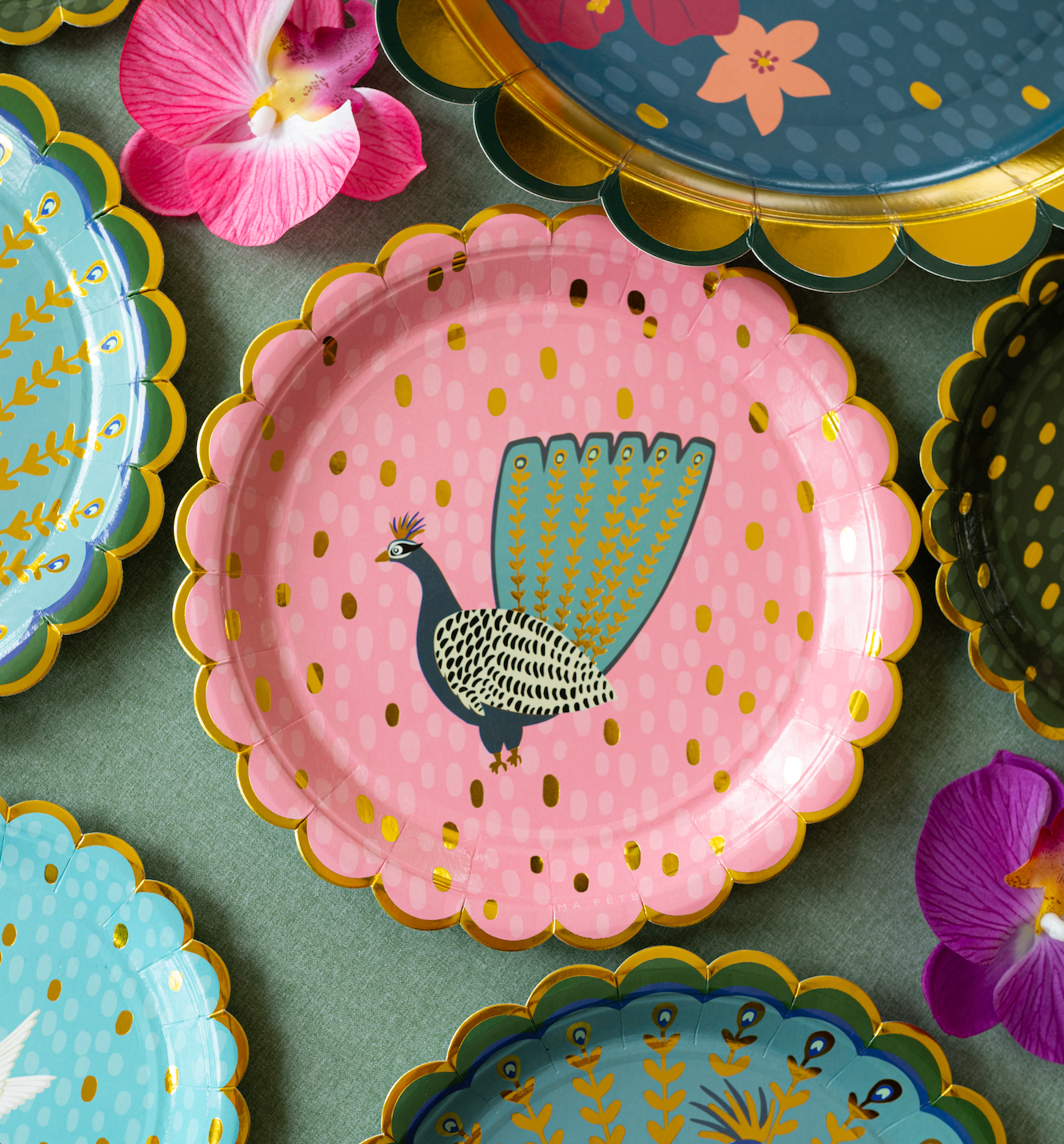 Tropical  Dinner Plates (8)