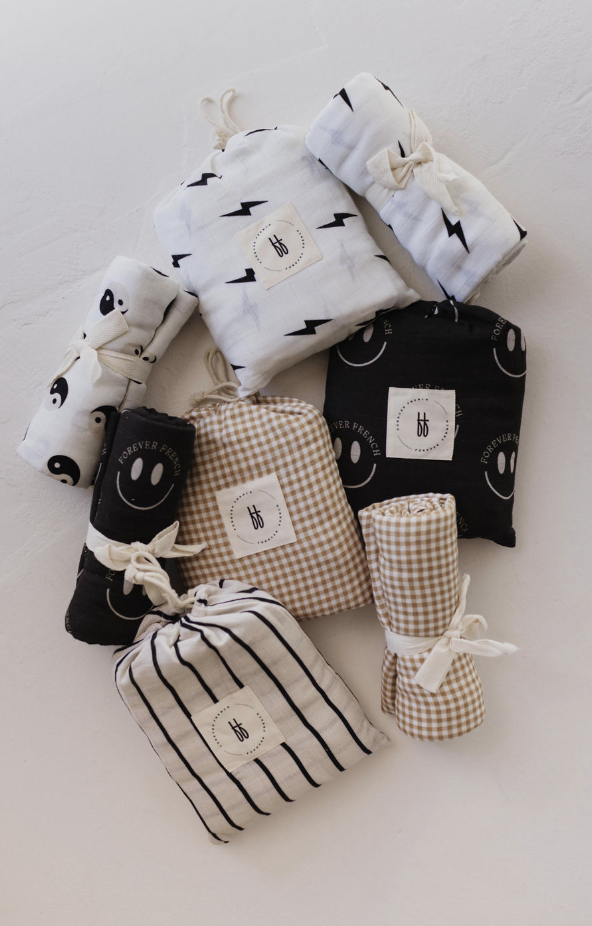 Muslin Swaddle | White & Black Lightning Bolt
