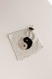 Lovey | Yin-yang Black & White