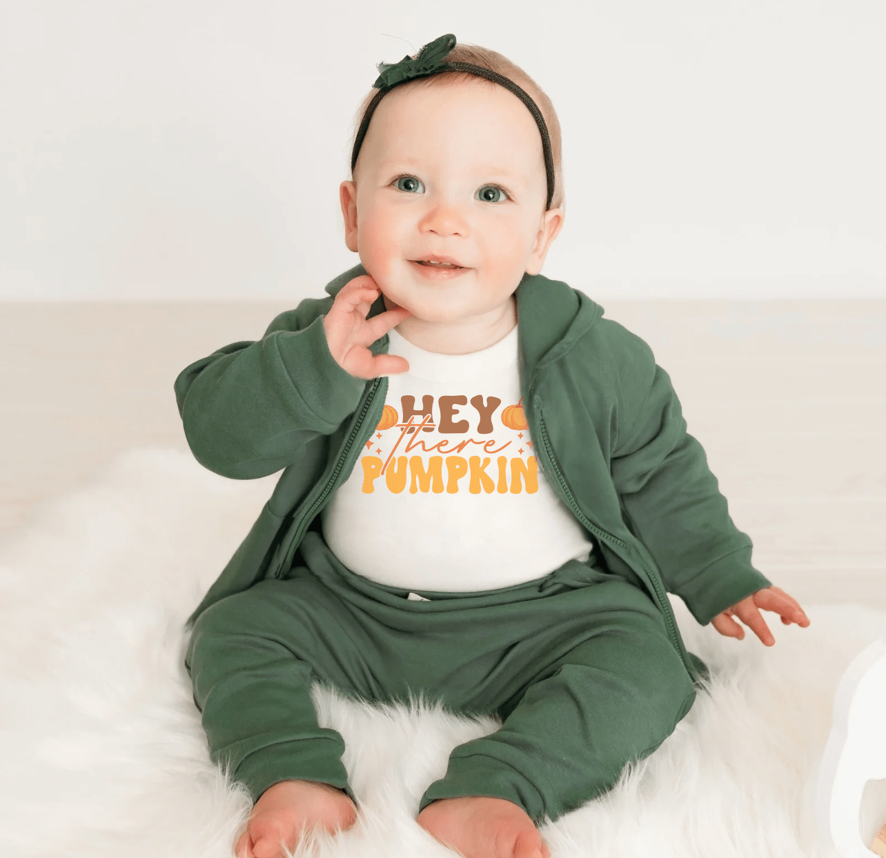 Graphic Tee | Hey There Pumpkin