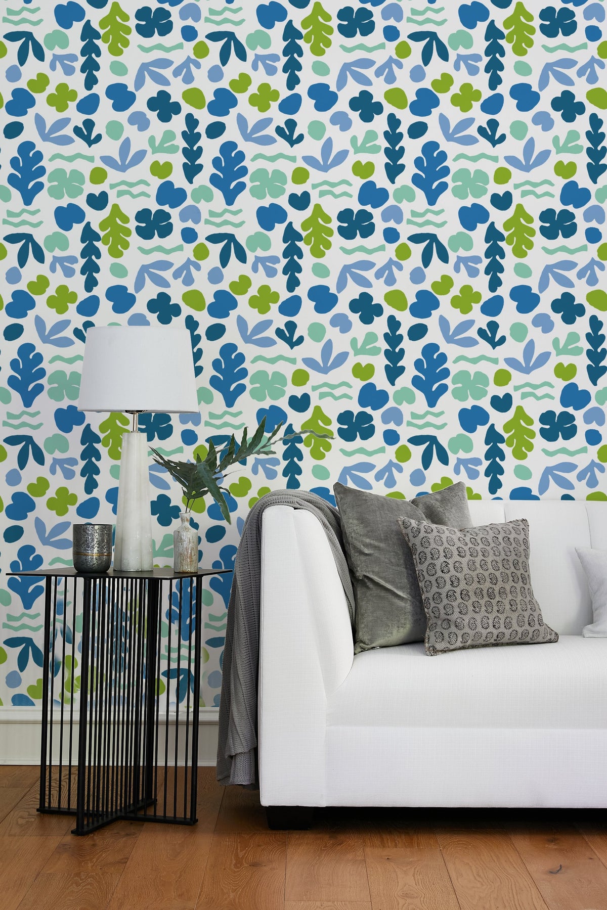 'sea Garden' Wallpaper By Tea Collection - Lapis Lime