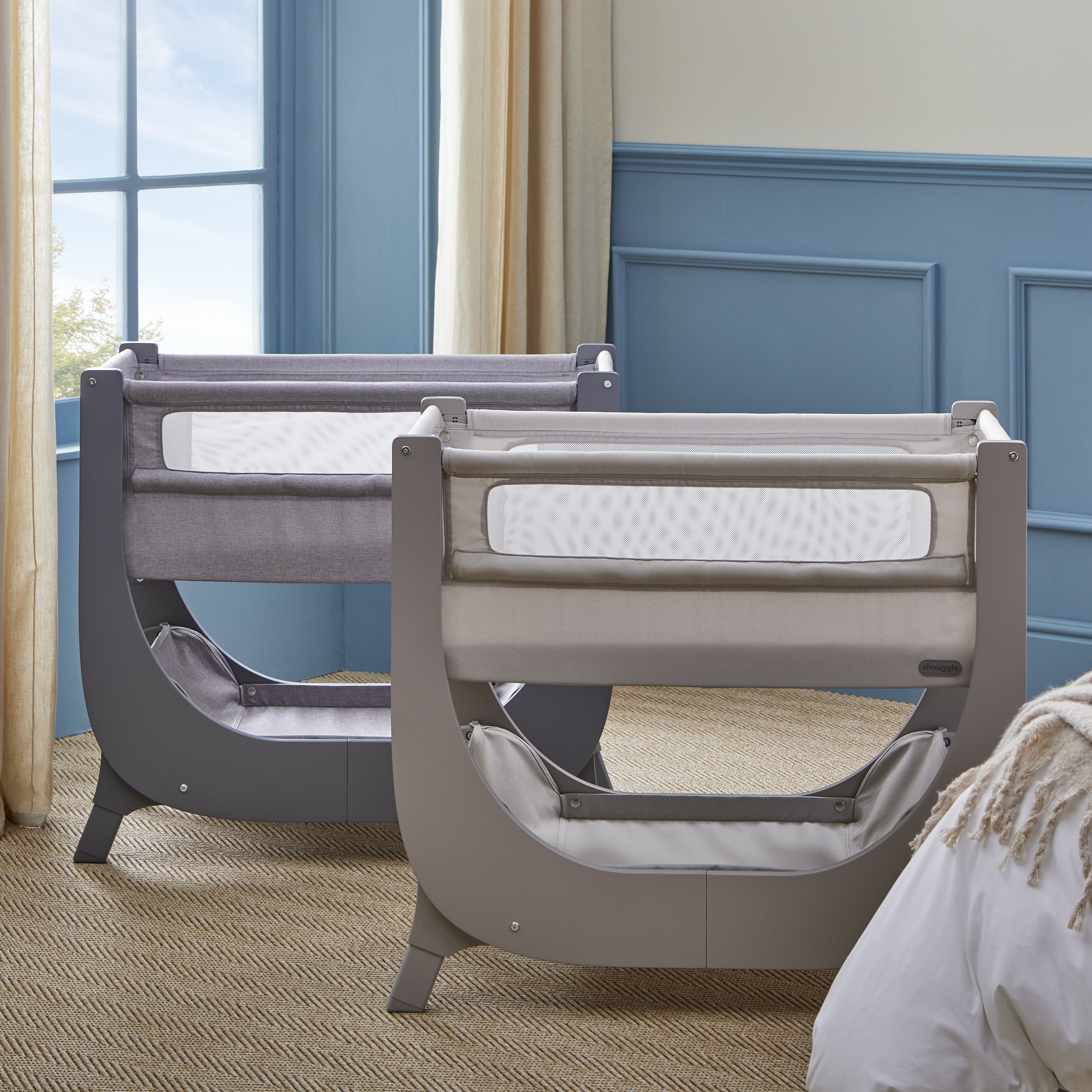 Shnuggle Air Lite Bedside Crib | Height Adjustable Baby Bed With Mattress