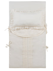 Newborn Nest Sac
