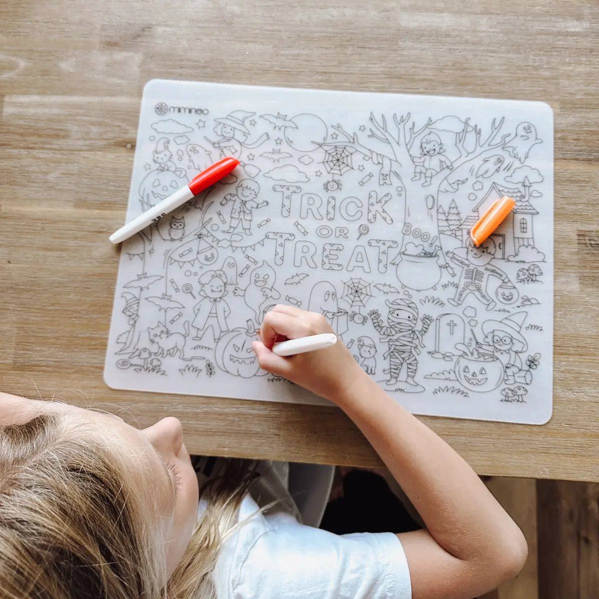 Silicone Reusable Coloring Tablemat Set - Halloween