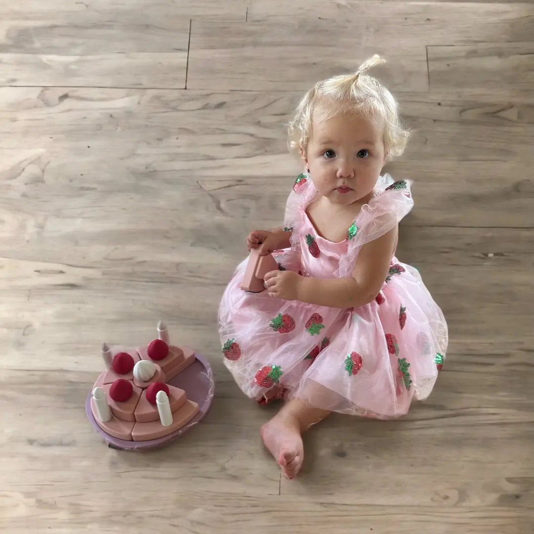 Silicone Strawberry Cake Pretend Play Stacker