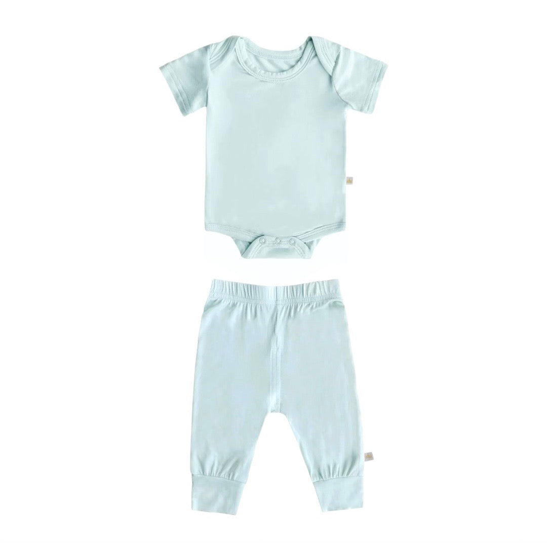 Bamboo Short Sleeve Bodysuit And Jogger Pant Set In Mint