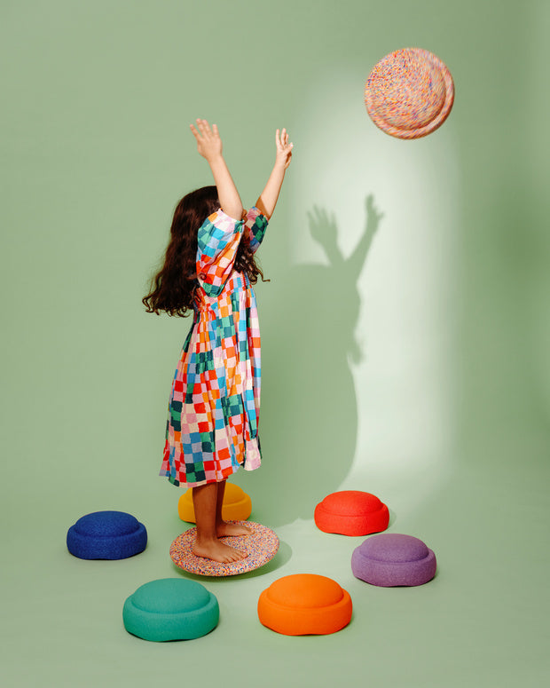 Stapelstein Complete Set – Rainbow Stacking Stones with Speckled Caps