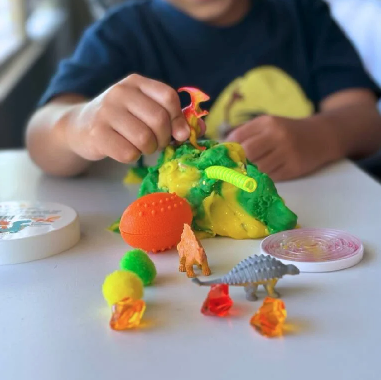 Dinosaur Magical Jar (super Size / 16 Oz)