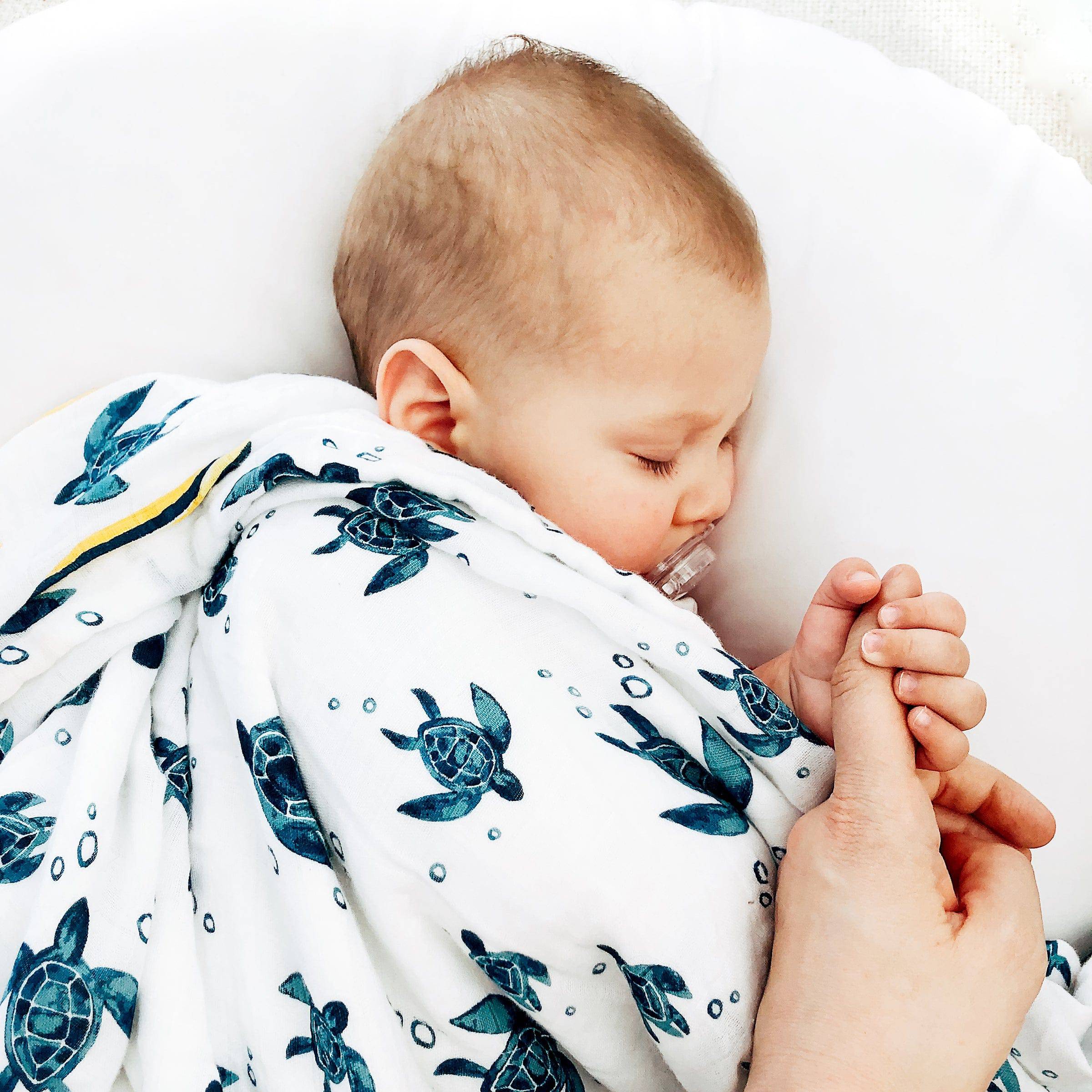 Surf + Sea Turtles Oh So Soft Snuggle Blanket