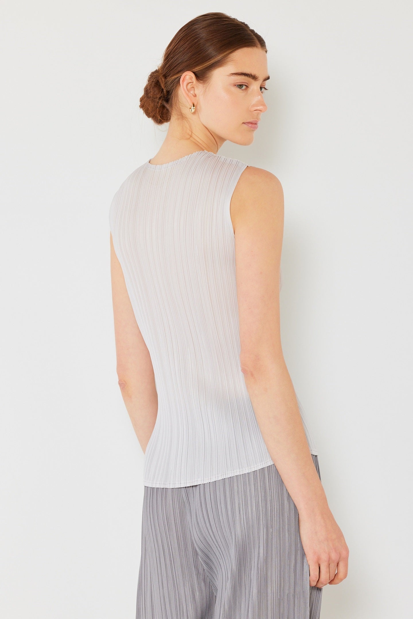 Pleated Sleeveless Tank Top - T01sl_lt. Gray