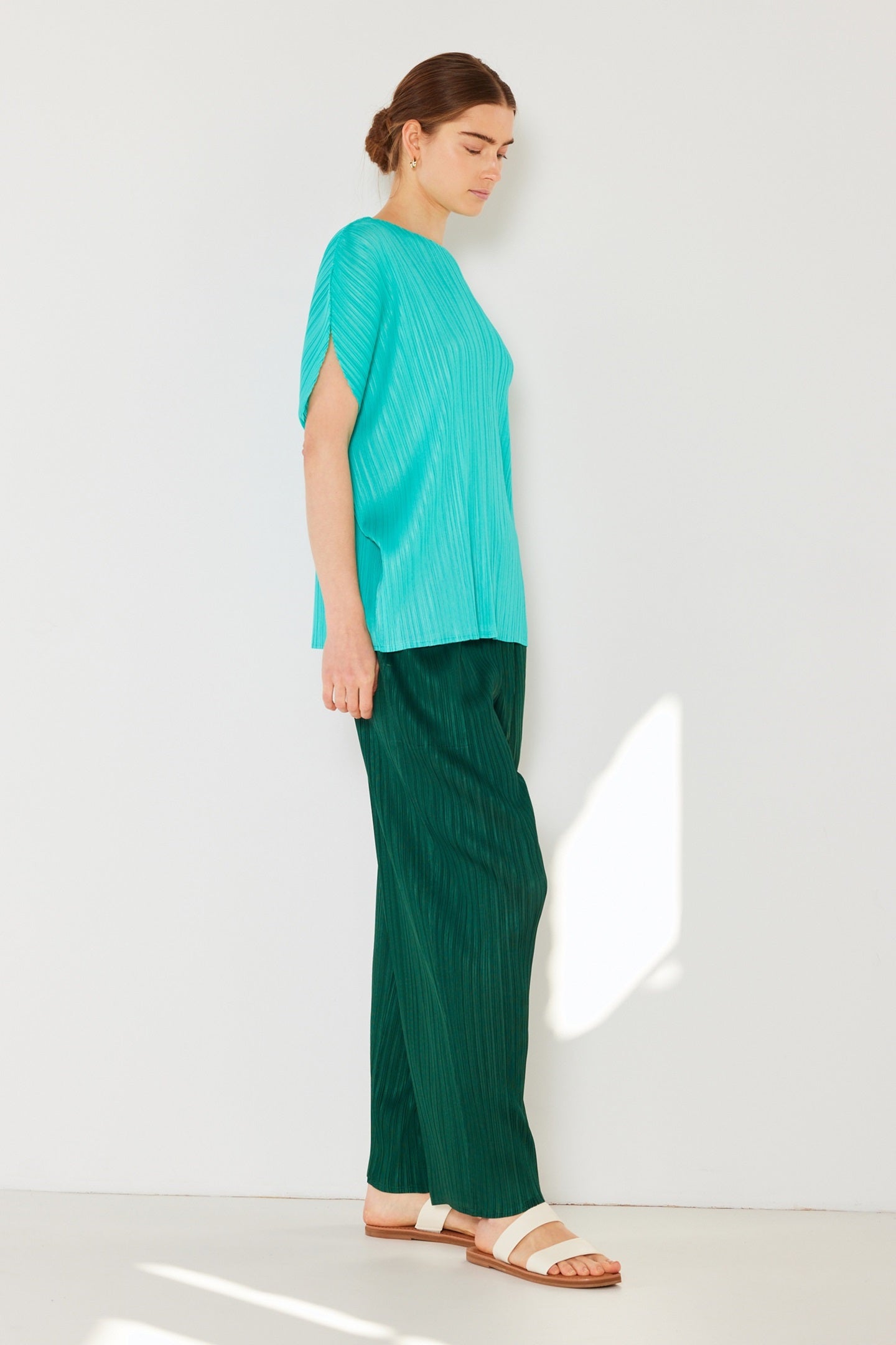 Pleated Oversize Dolman Sleeve Top - T02sr_turq Green