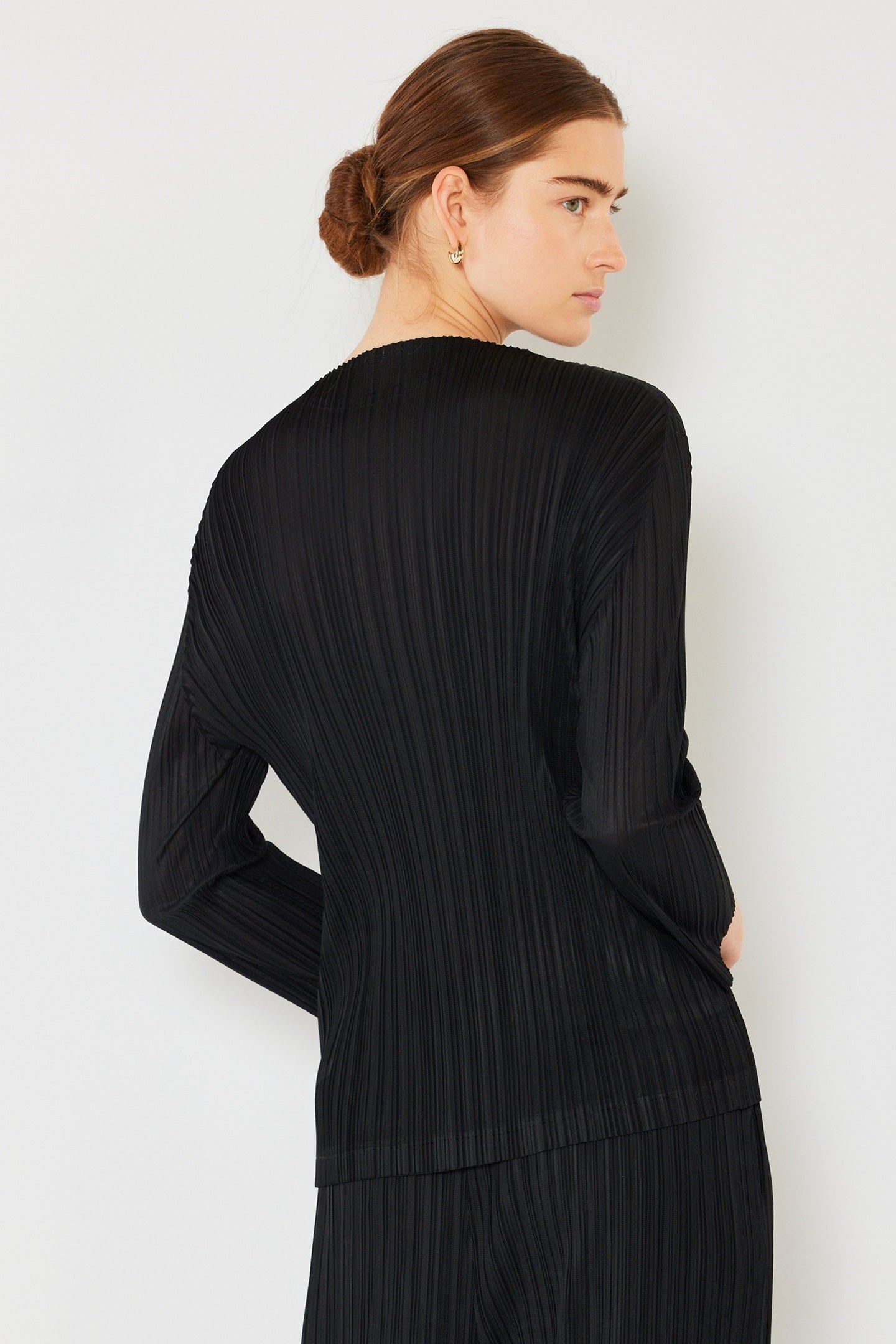 Pleated Long Sleeve Boatneck Top - T04ls_black