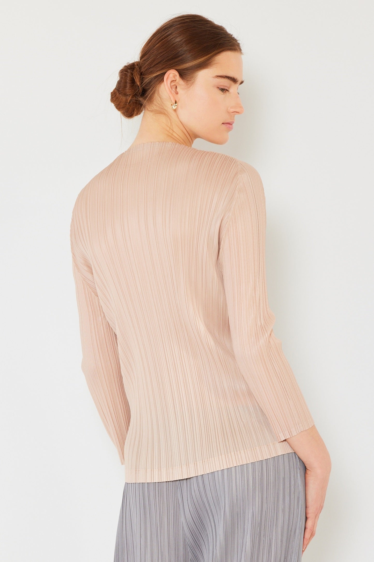 Pleated Long Sleeve Boatneck Top - T04ls_beige
