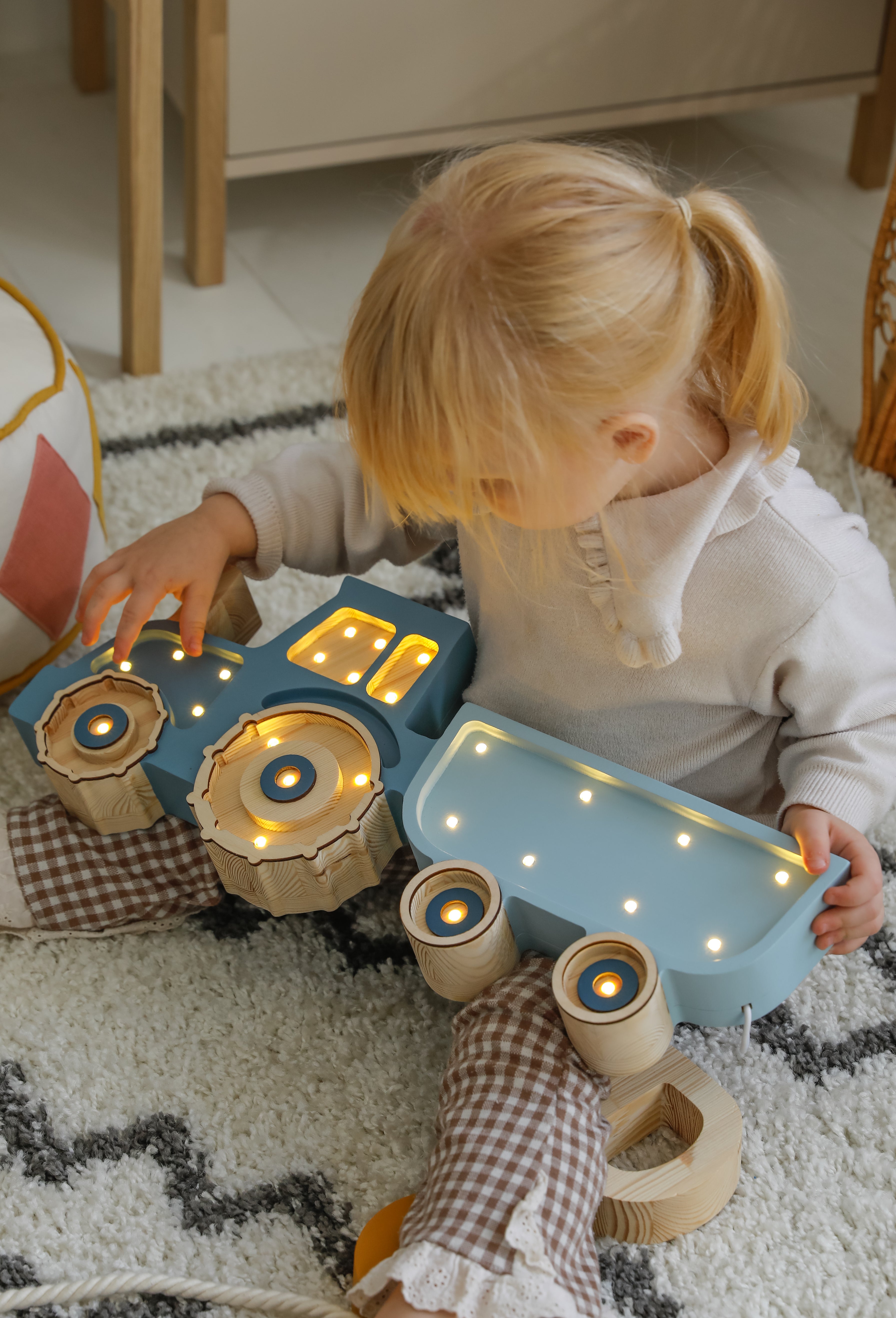 Little Lights Tractor Lamp