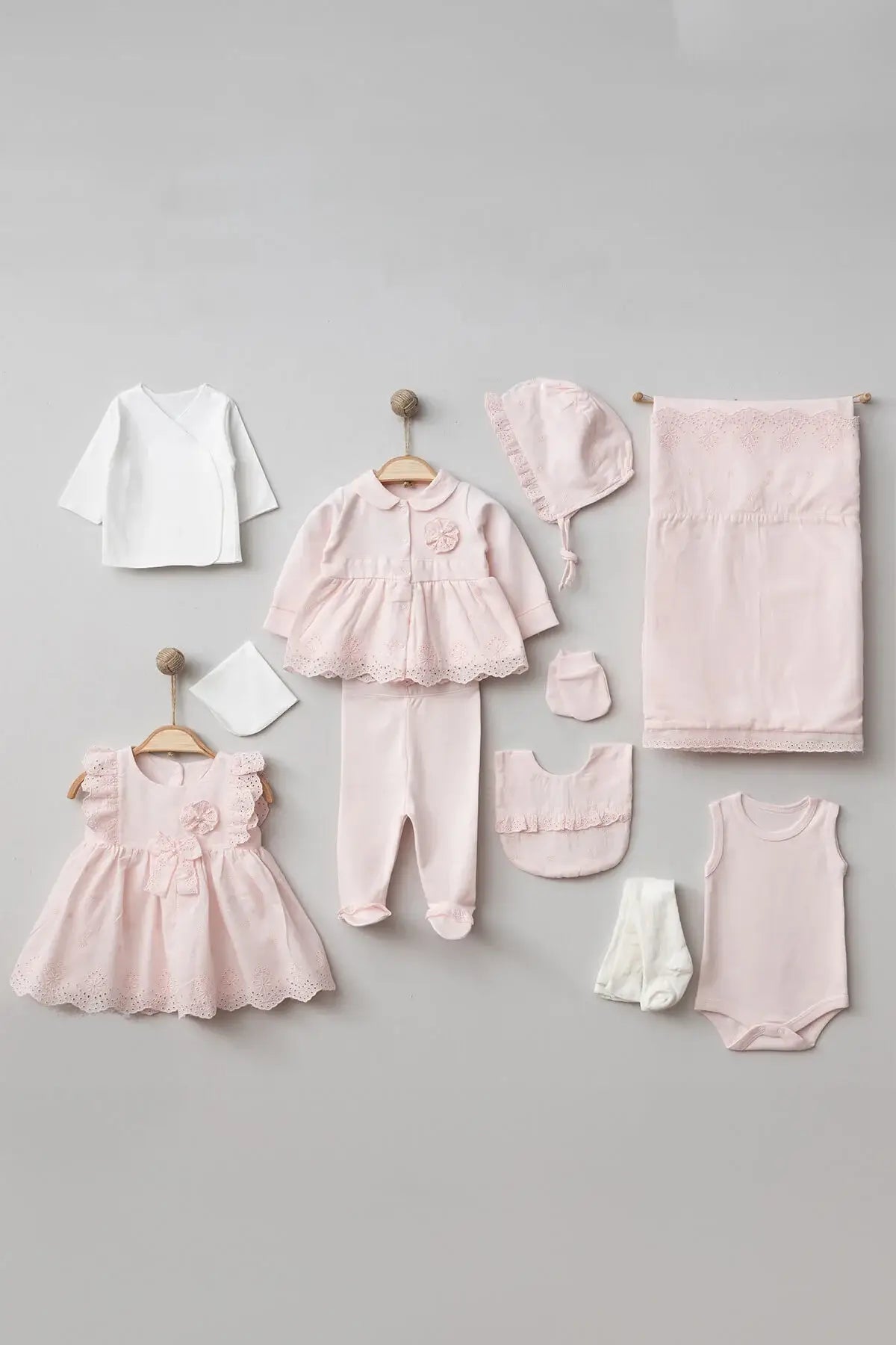 Eden Newborn Homecoming Outfit Set (11 Pcs)