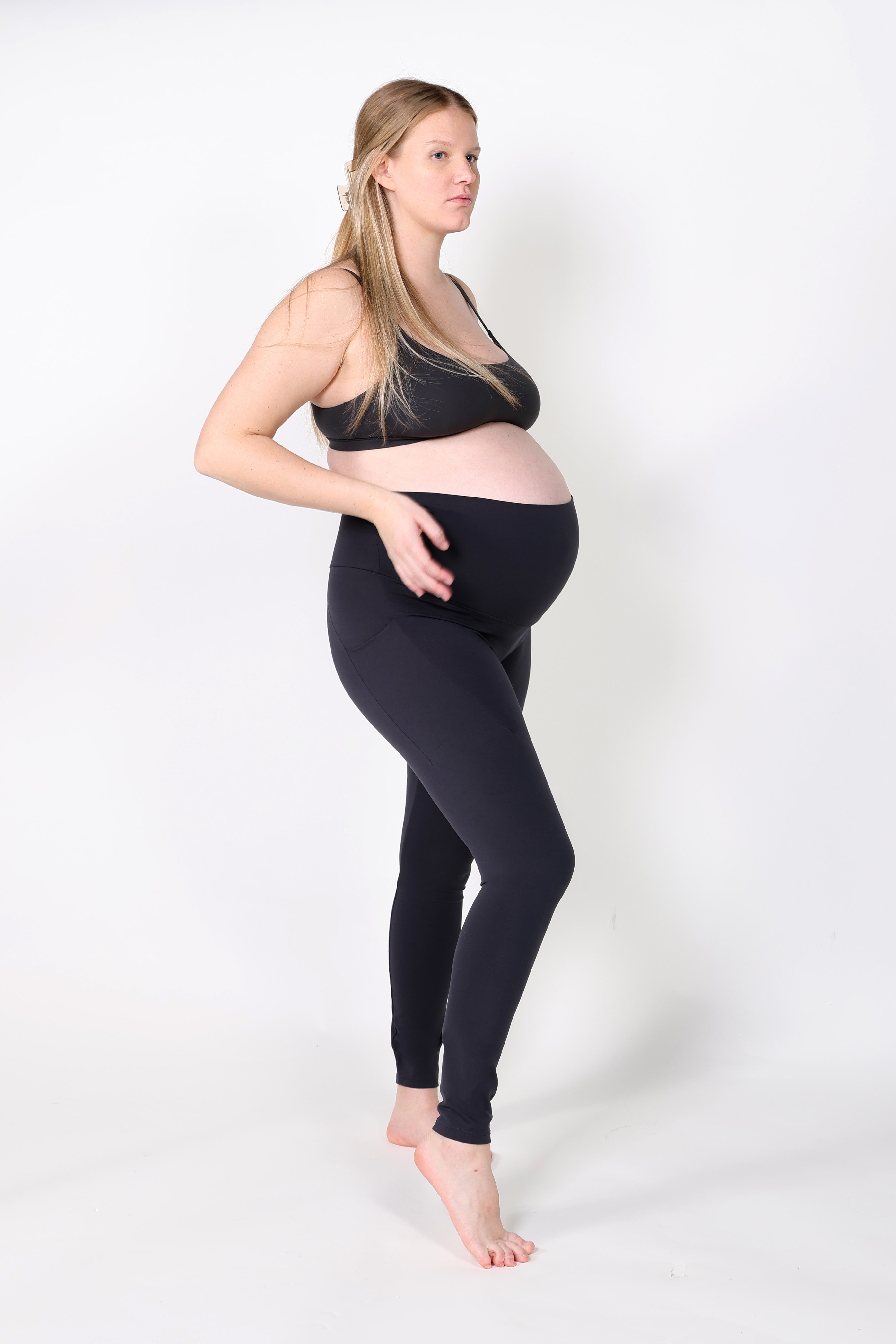 Vaalia™ Everyday Comfort Hi-rise Maternity Pocket Legging