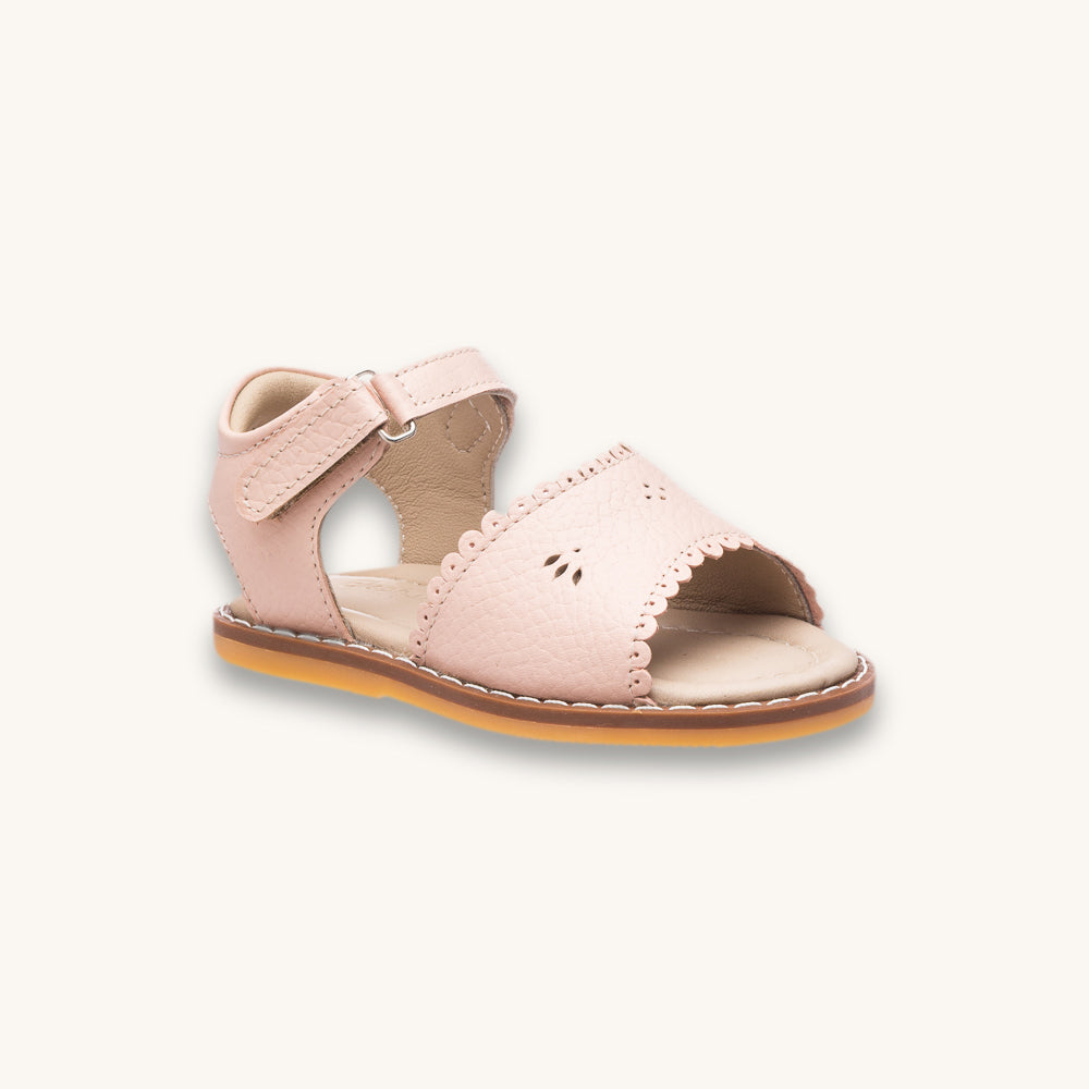 Classic Sandal With Scallop Toddlers Pink