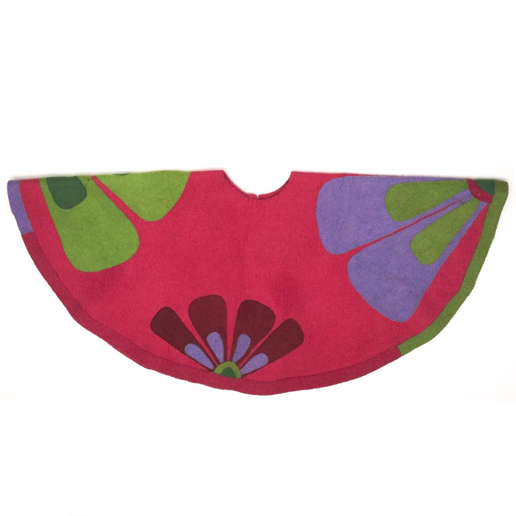Handmade Christmas Tree Skirt In Felt - Flowers On Pink - 60"