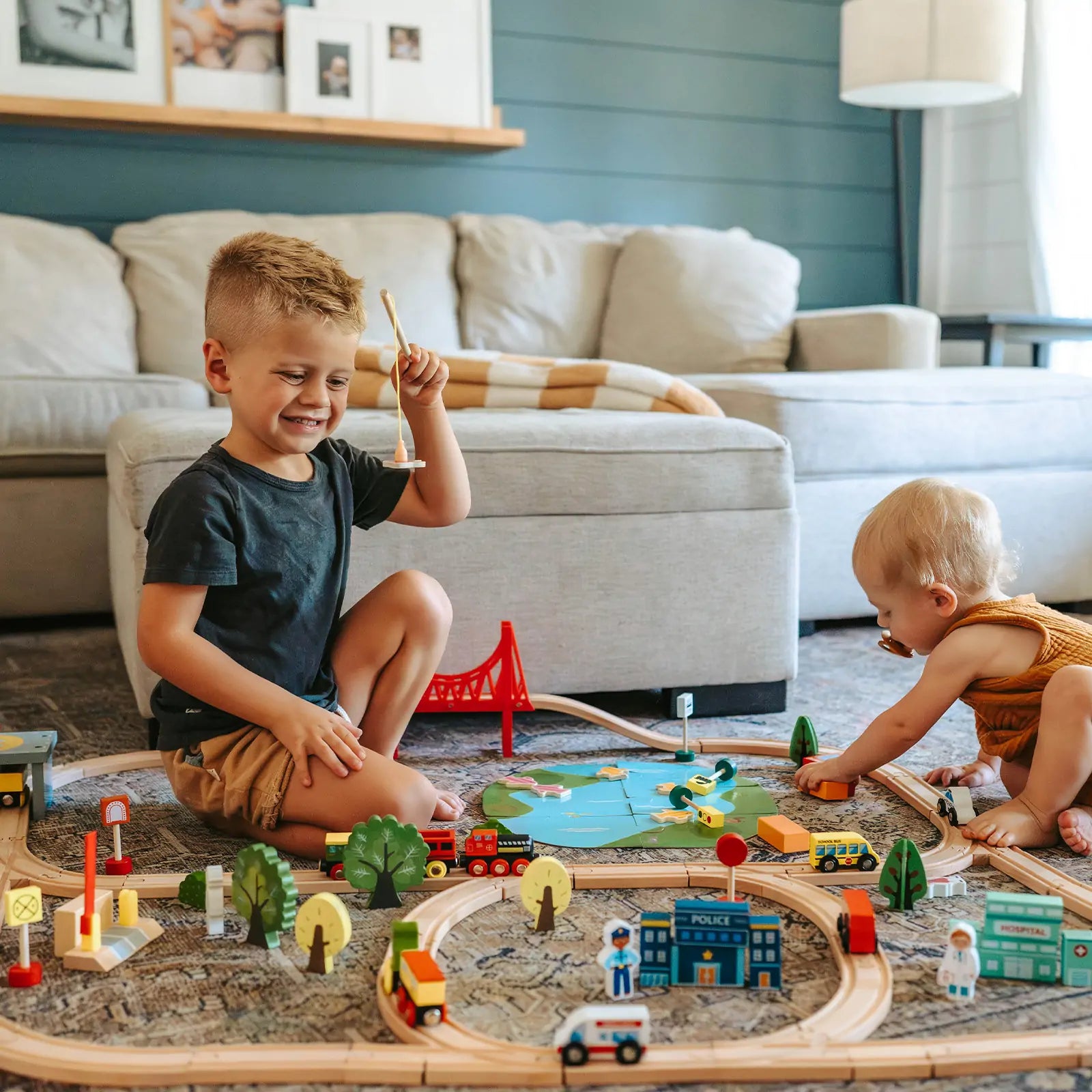 ® 110-piece Wooden Train Set With Folding Storage Box