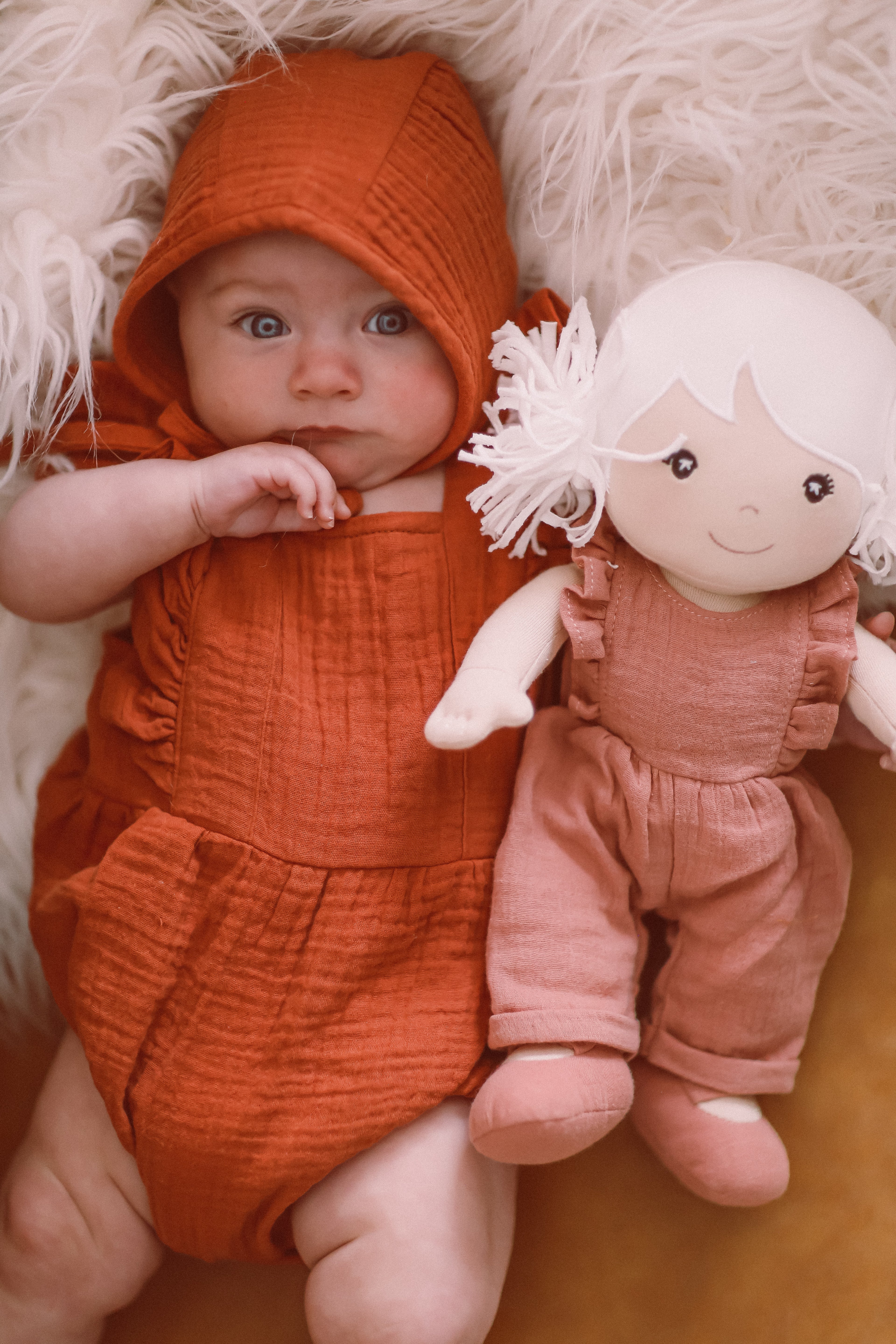 Muslin Flutter Sleeve Romper - Rust