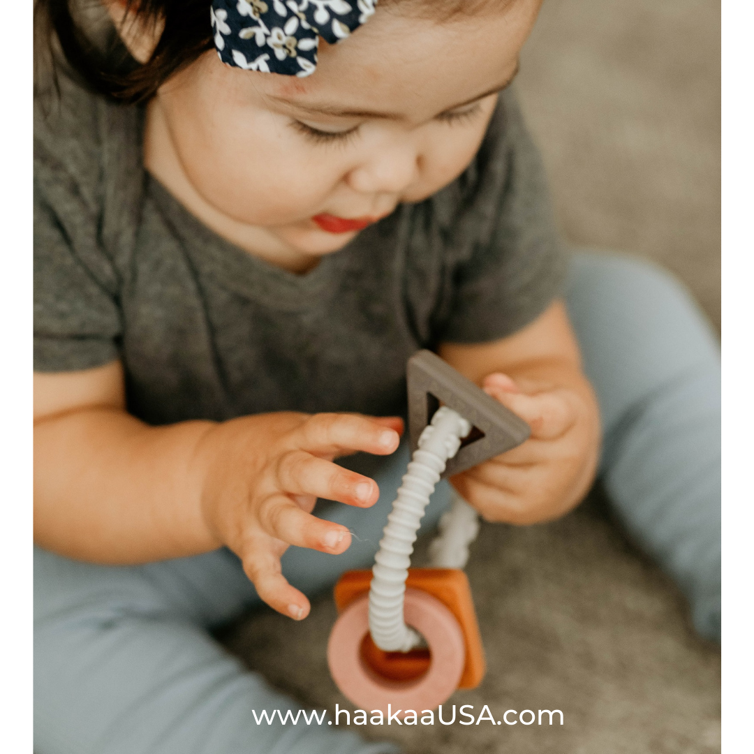 Haakaa Silicone Teething Ring 1 Pk