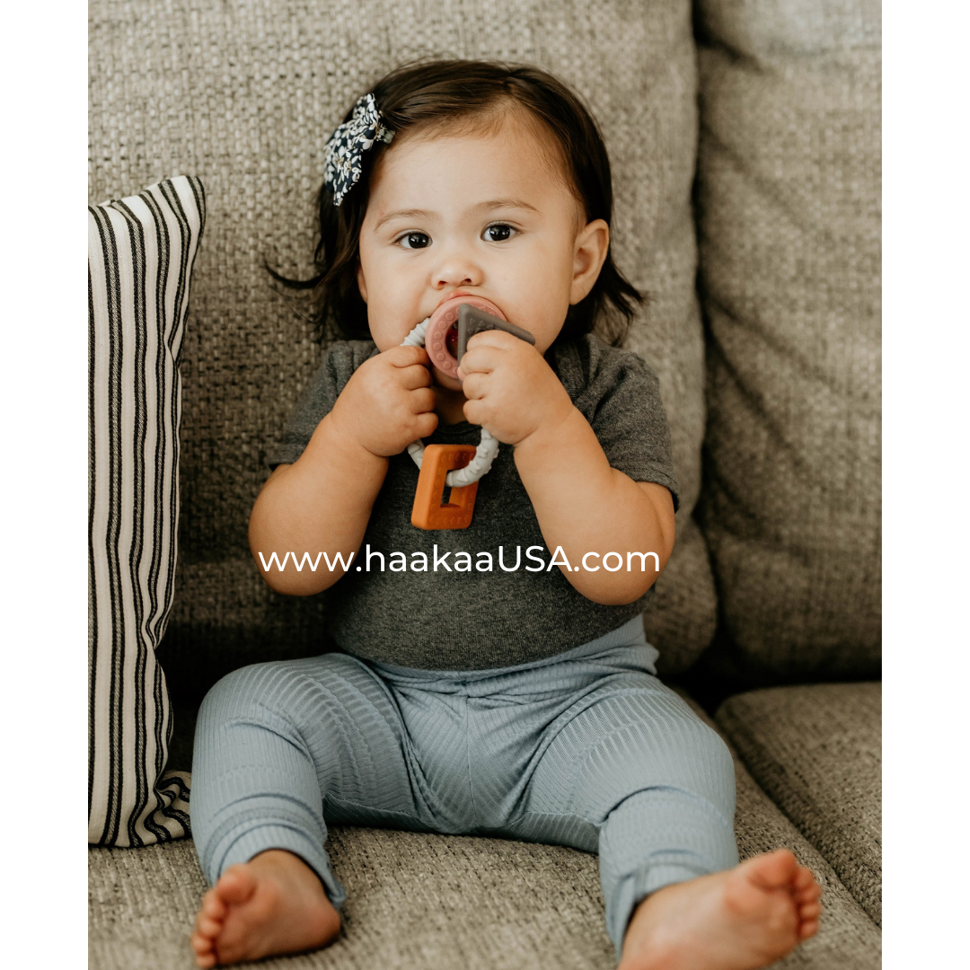 Haakaa Silicone Teething Ring 1 Pk