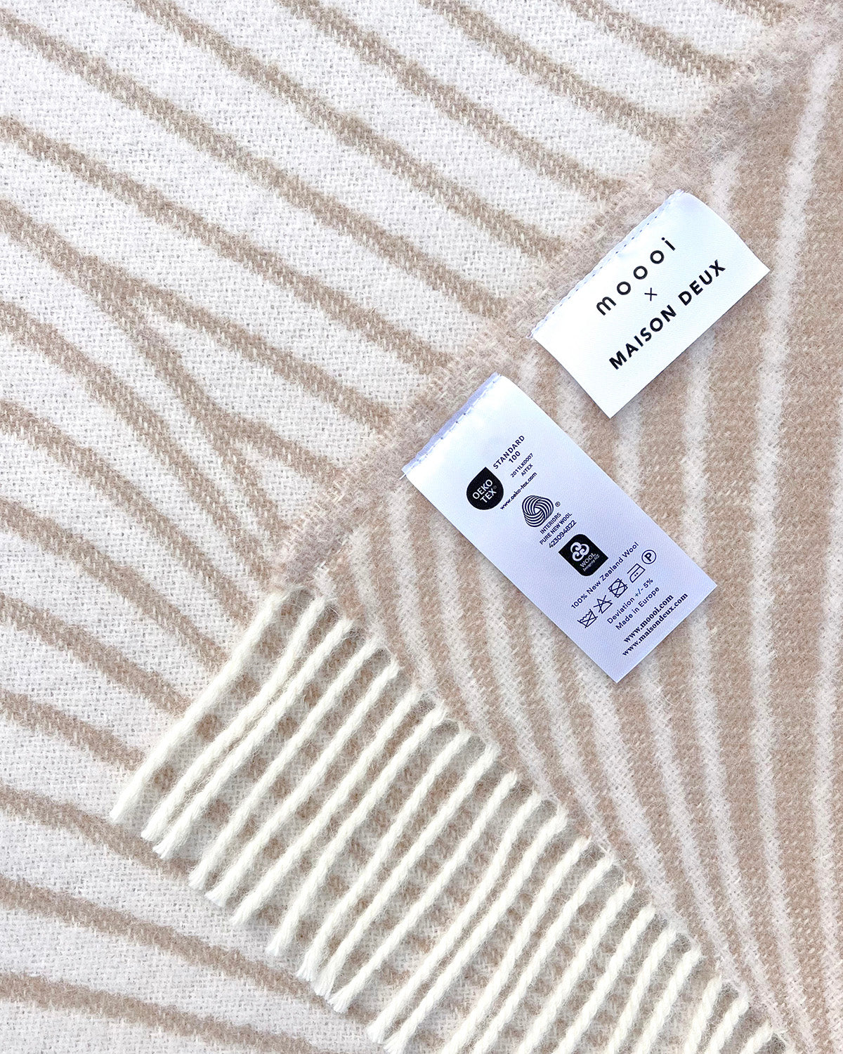 Blanket Moooi Techno Bee Coffee Cream