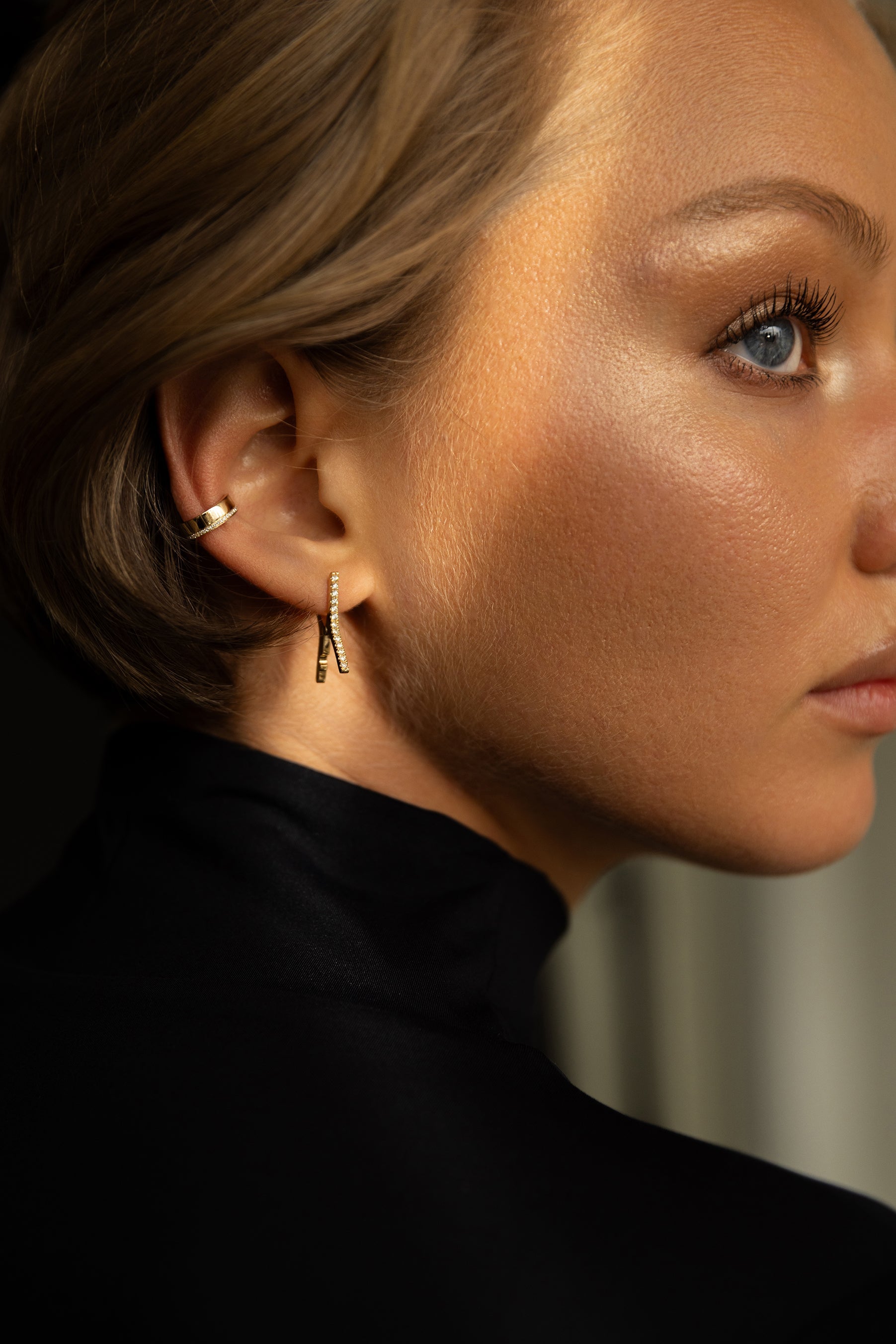 Thick Diamond Ear Cuff