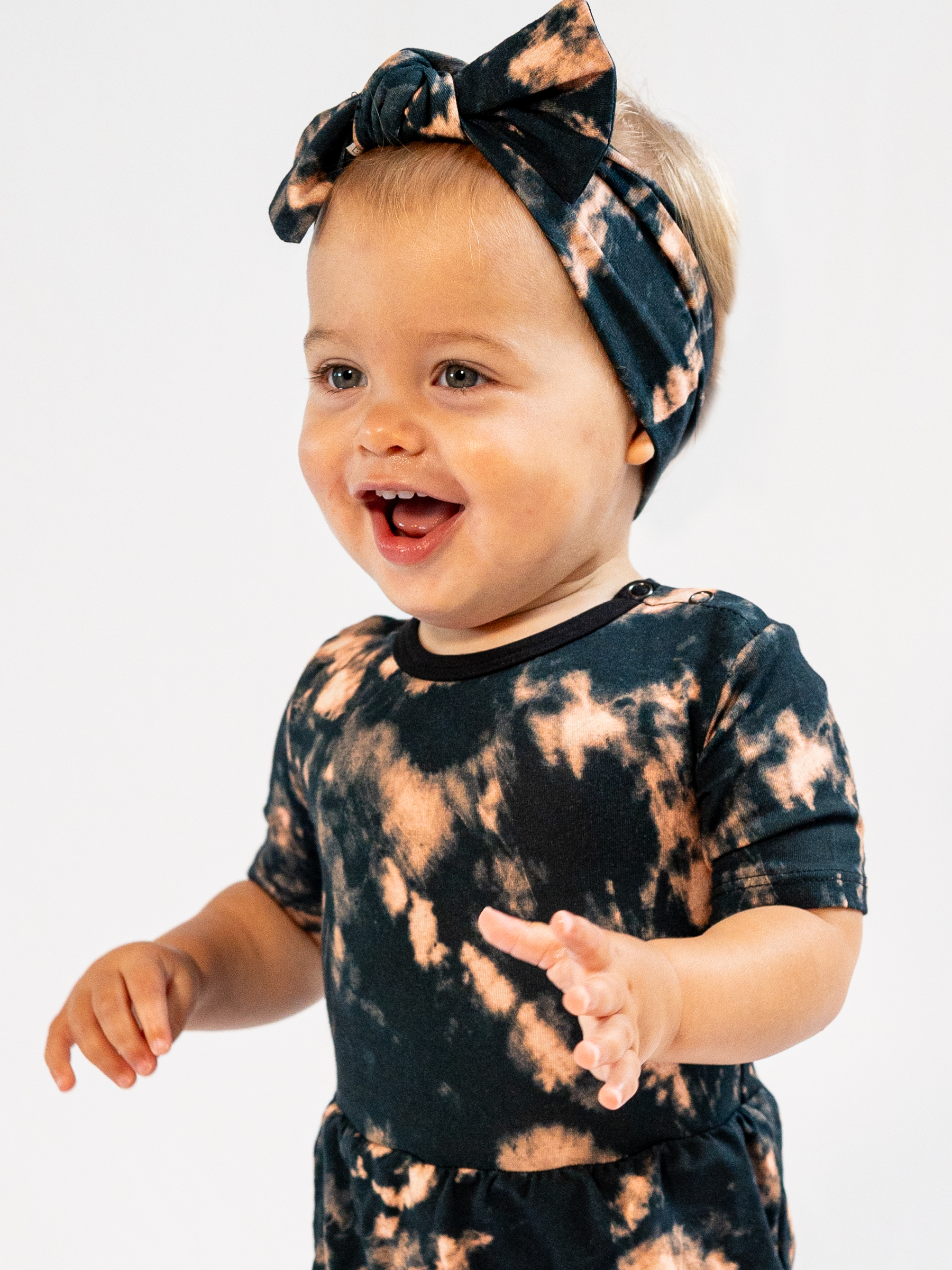 Black Tie-dye Headband