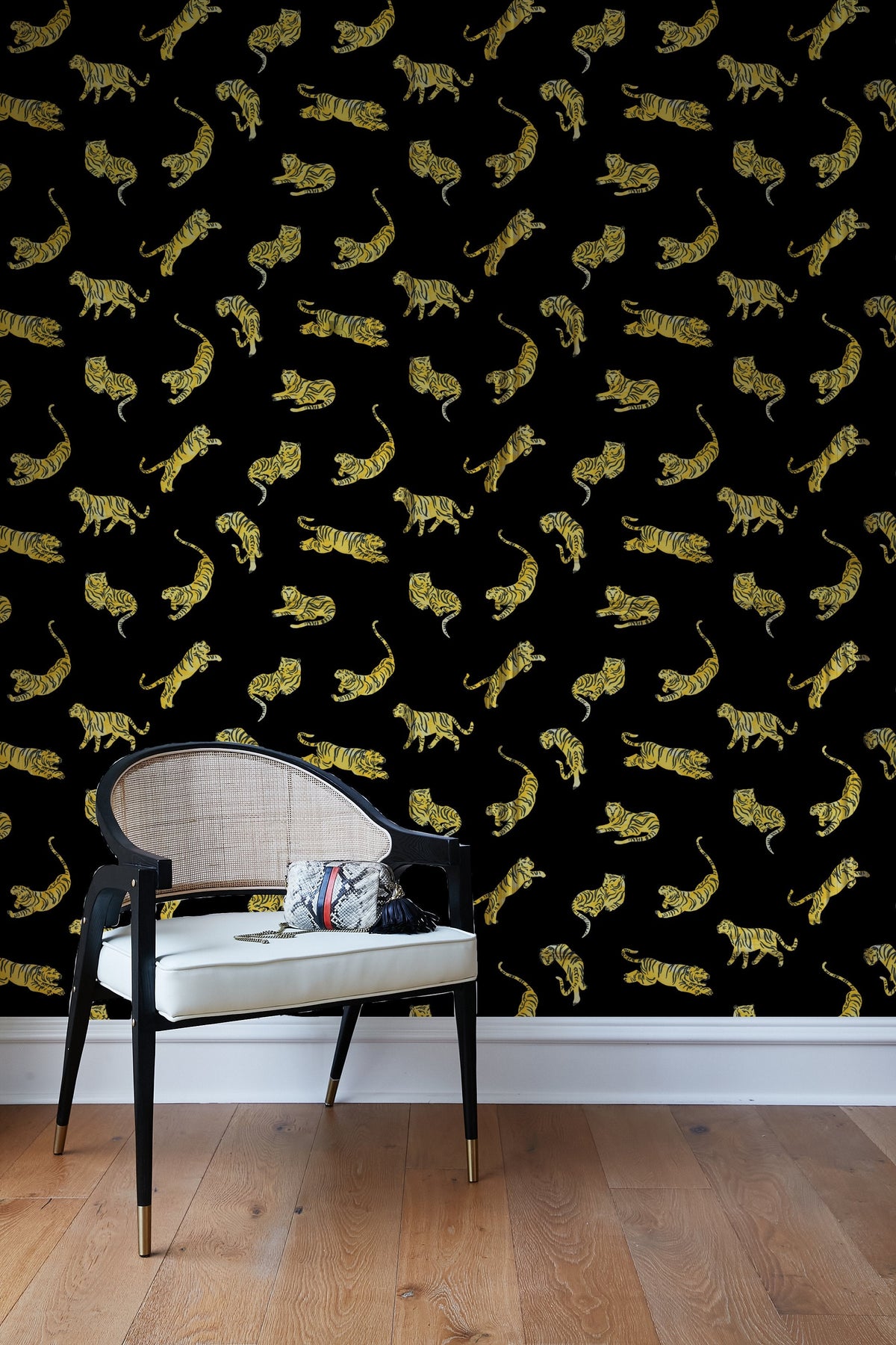 'tigers' Wallpaper By Tea Collection - Onyx