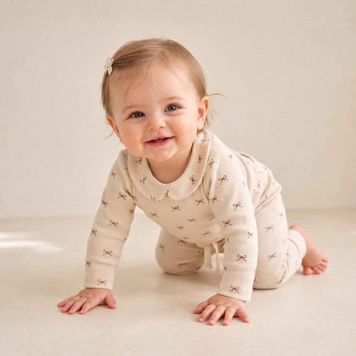 Organic Ruffle Collar Onesie & Pants Set - Tiny Bows