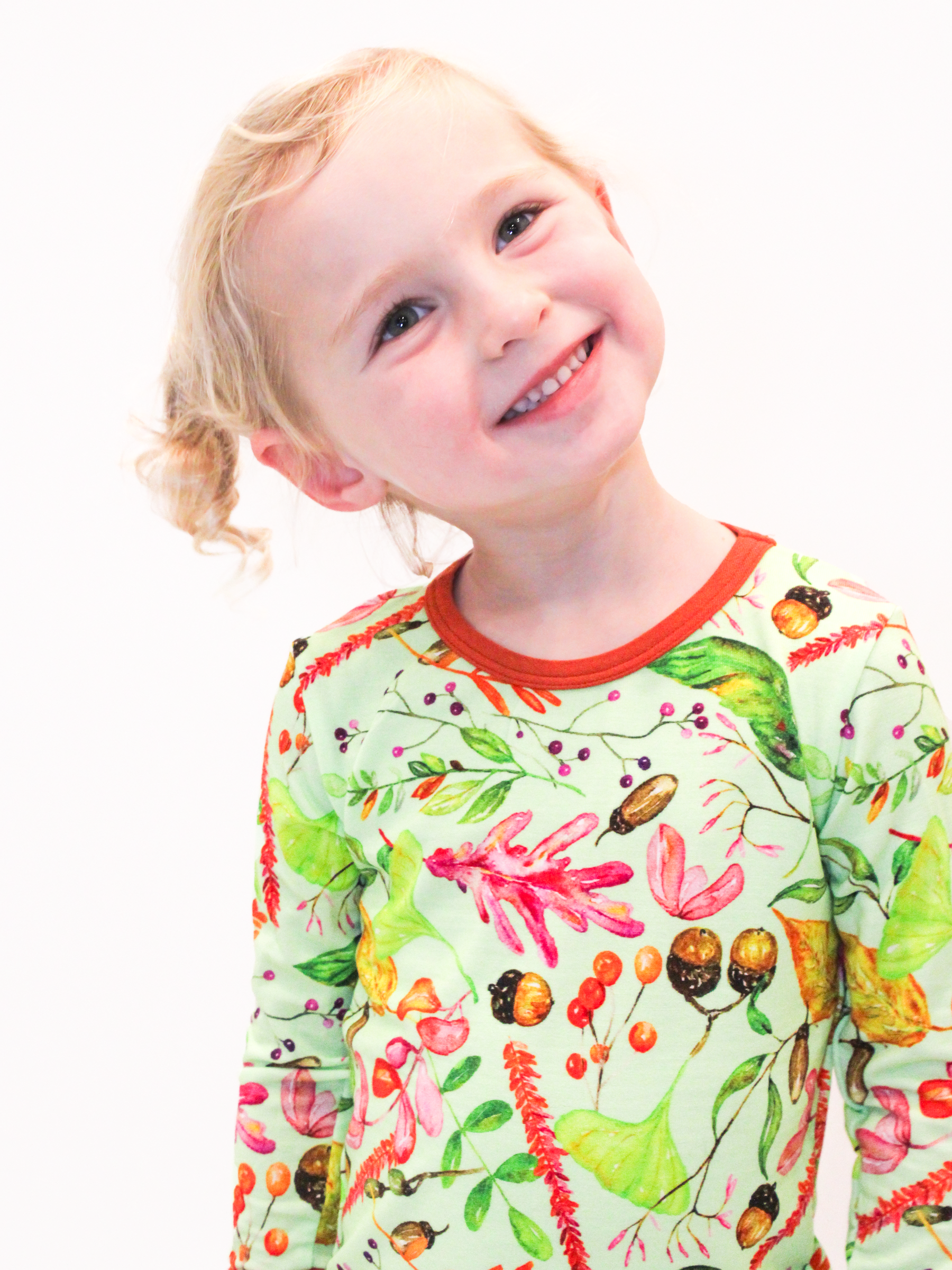 Acorns Two-piece Toddler Set