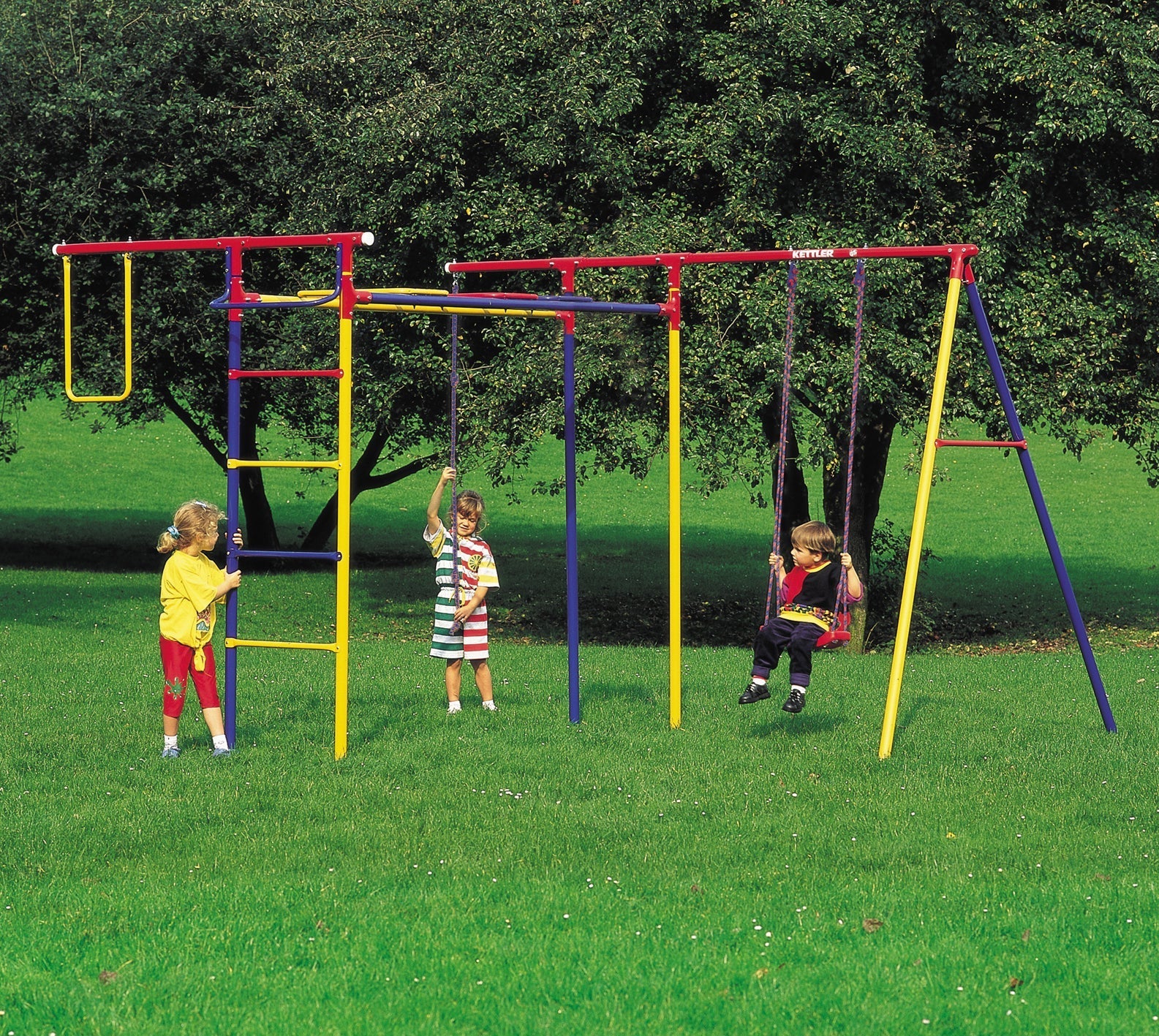 Play-Station Swingset