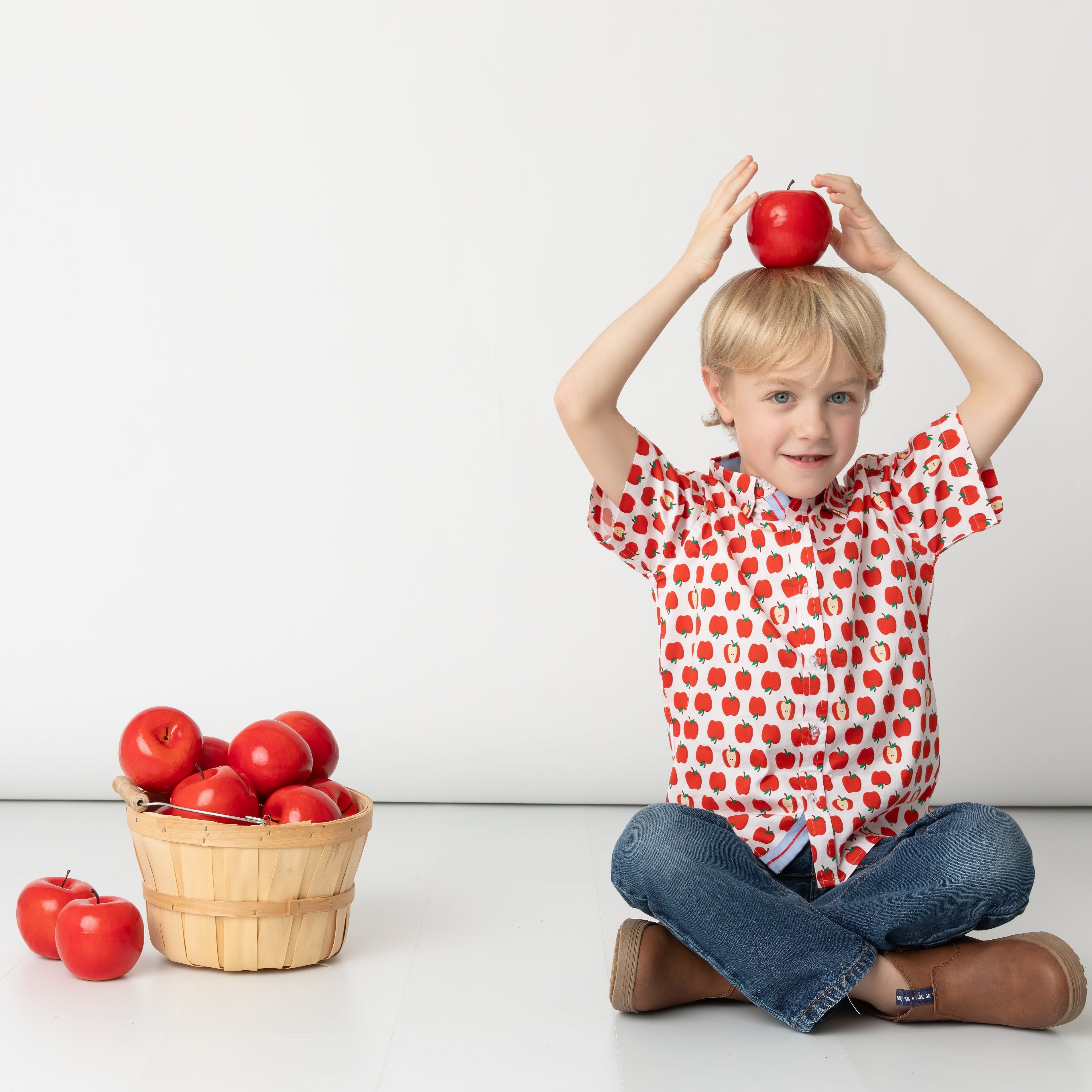 Red Delicious Shirt In Short Sleeves